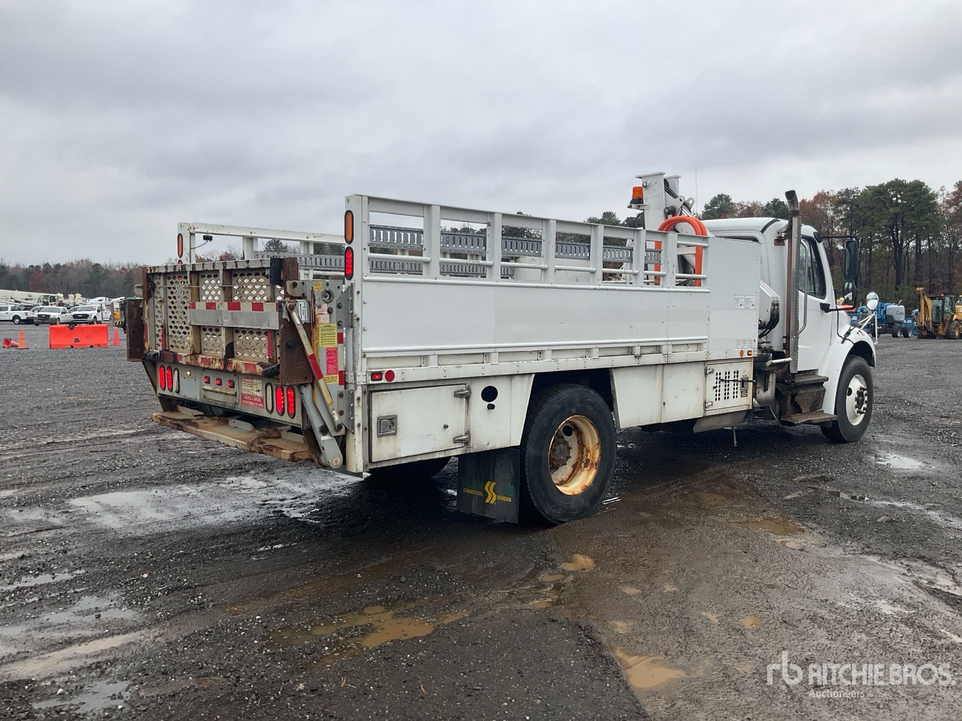 General Appearance with Zdjęcie, prawy dolny róg