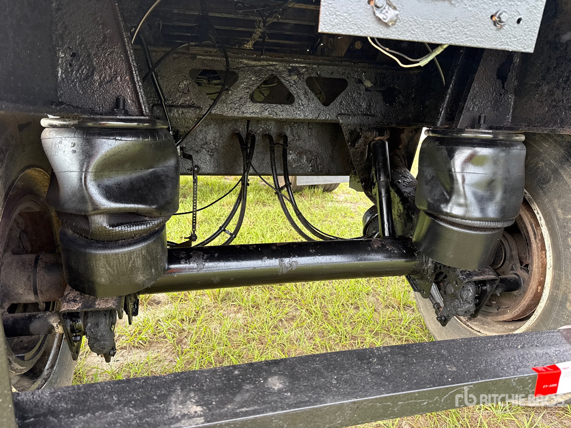 2006 Fontaine 48 FT T/A SPREAD AXLE