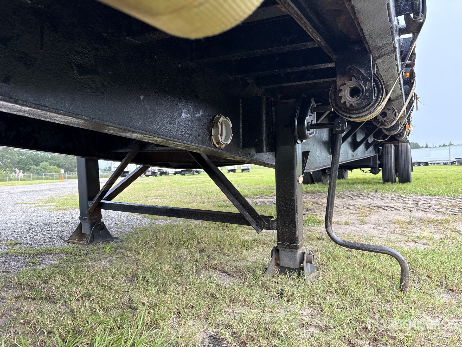 2006 Fontaine 48 FT T/A SPREAD AXLE