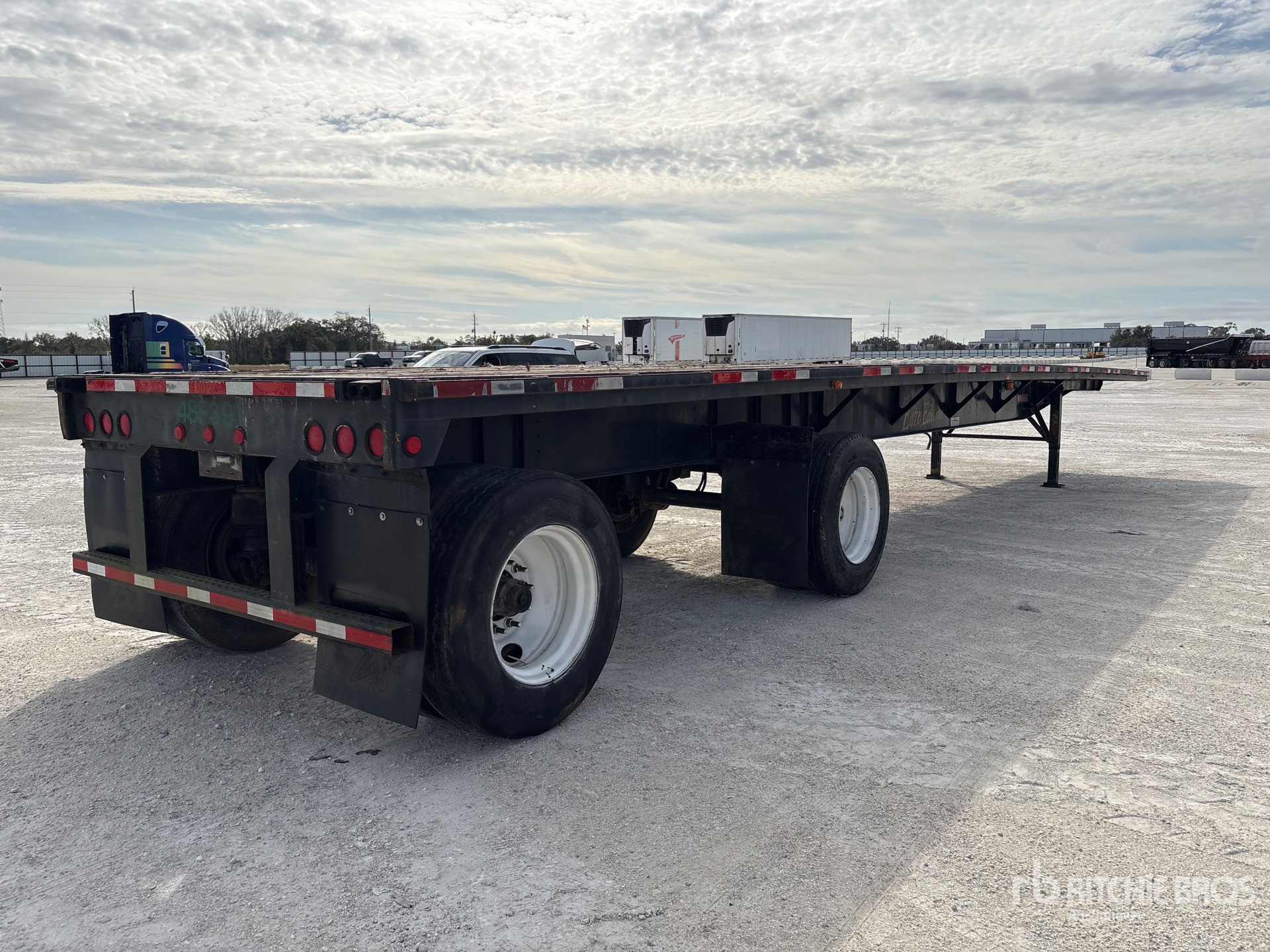 General Appearance with Zdjęcie, prawy dolny róg