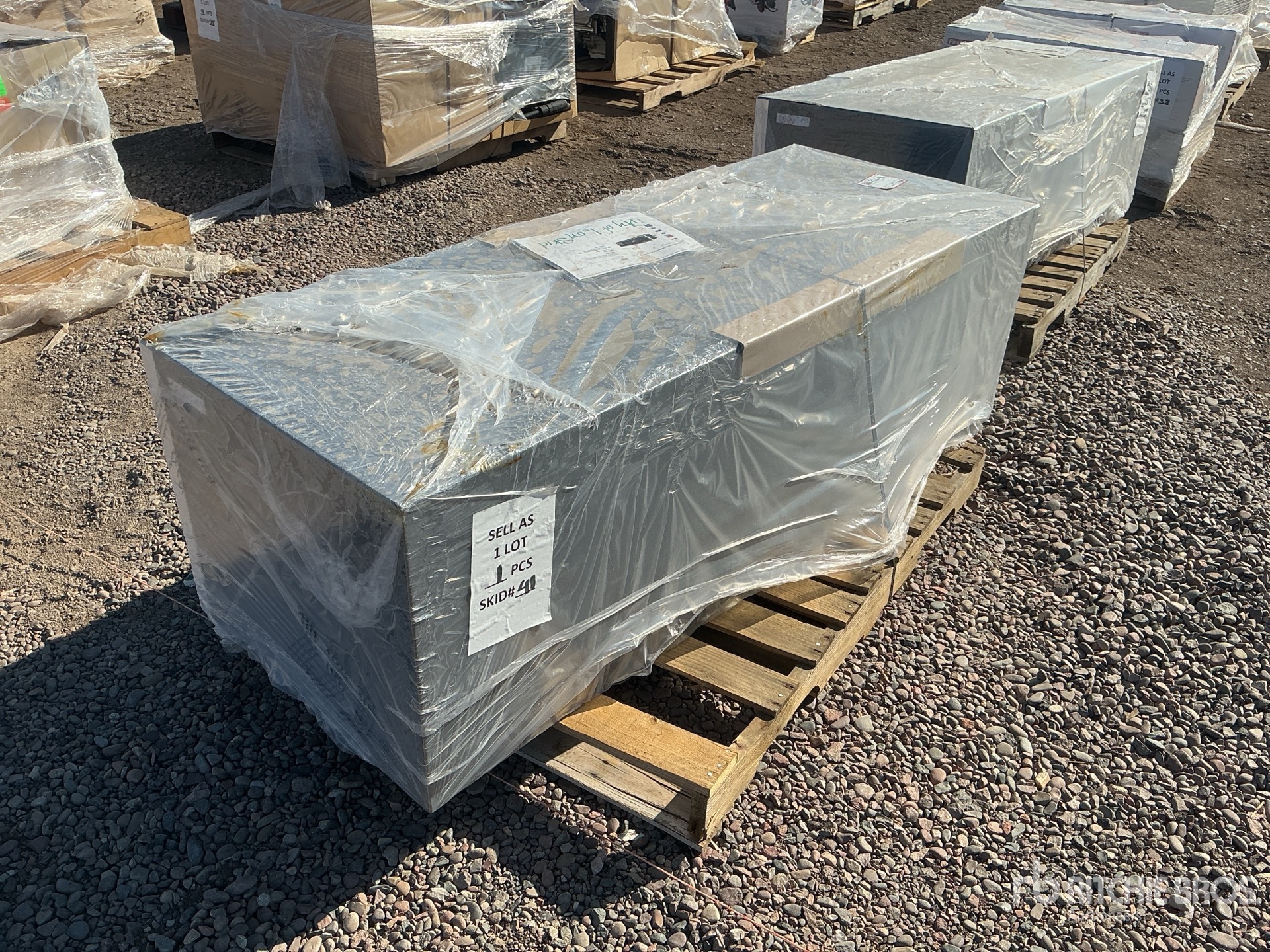 Aspect général with Image, coin avant gauche