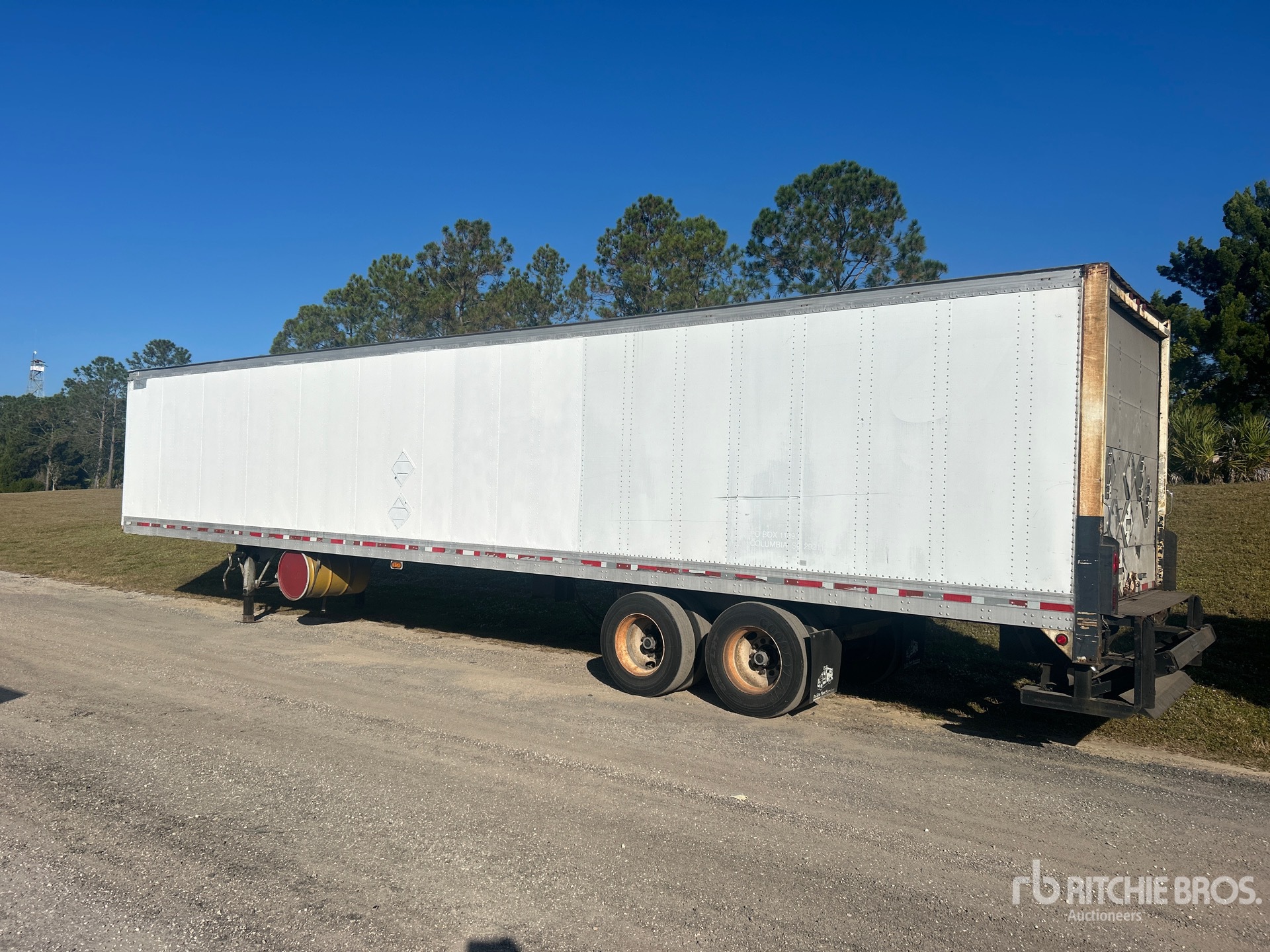 General Appearance with Imagen: esquina trasera izquierda