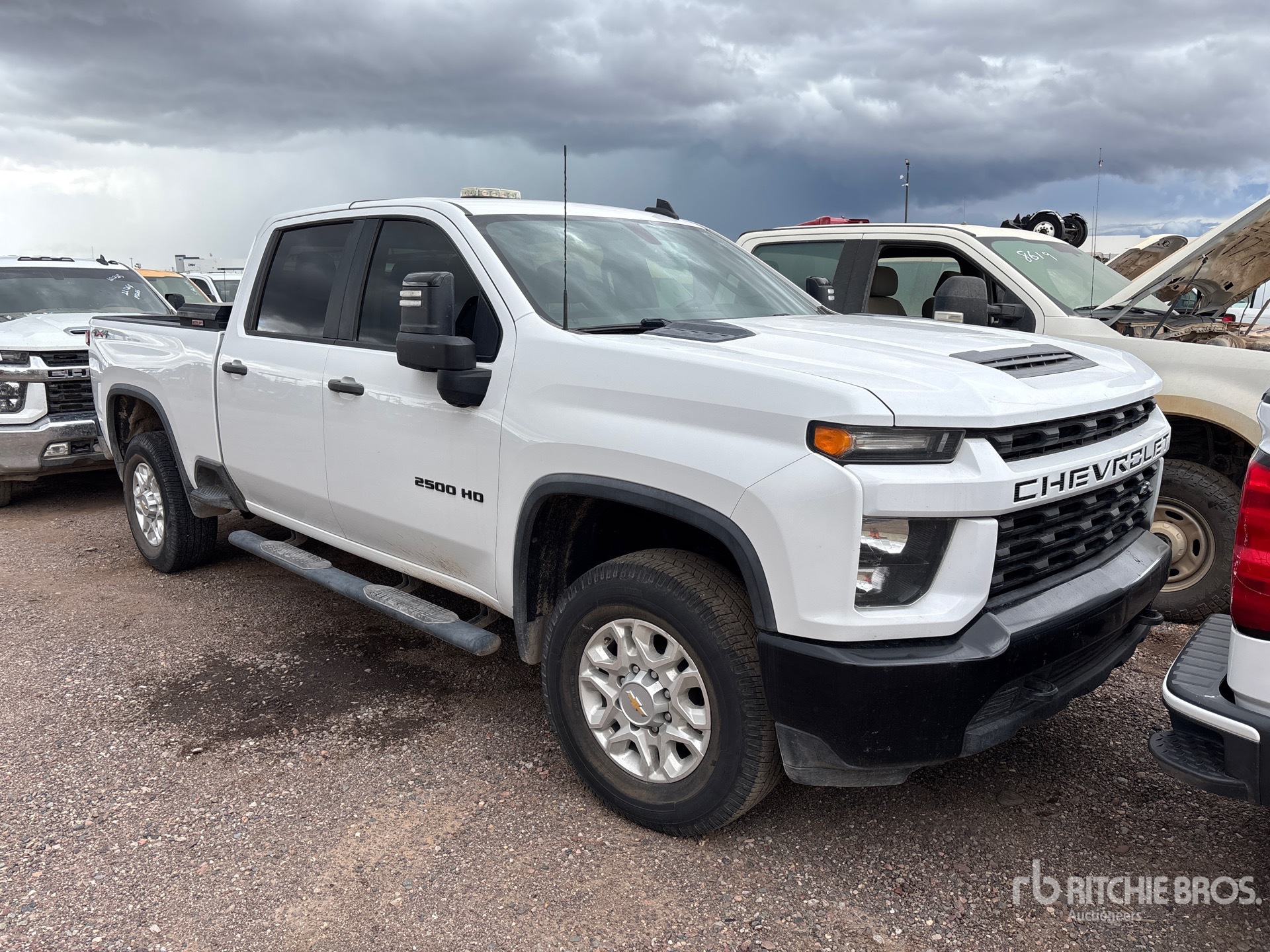 General Appearance with Picture, Right Front Corner