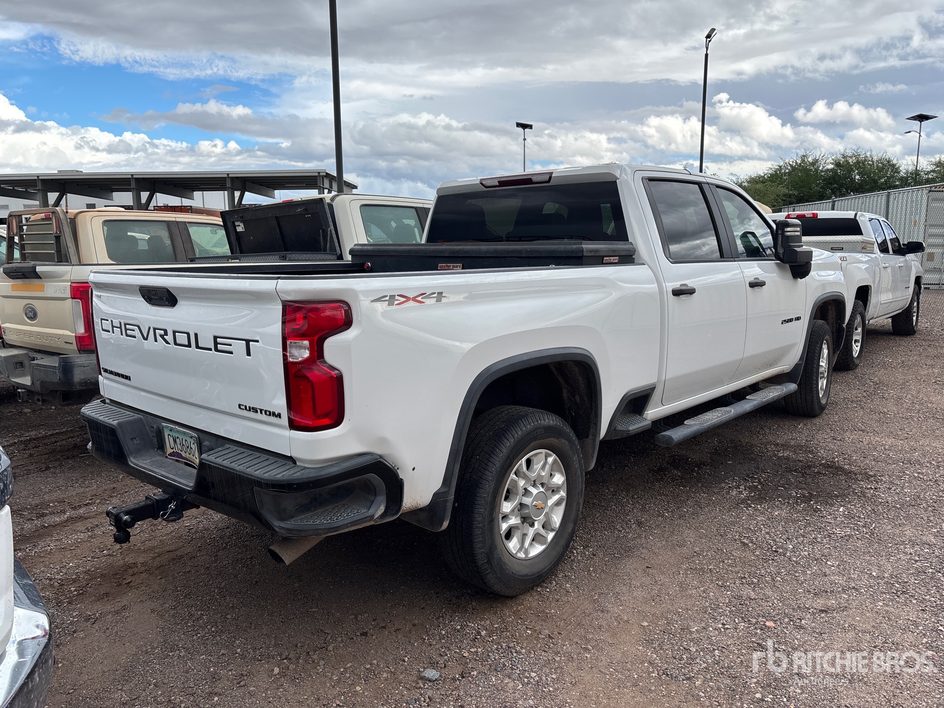 General Appearance with Picture, Right Rear Corner