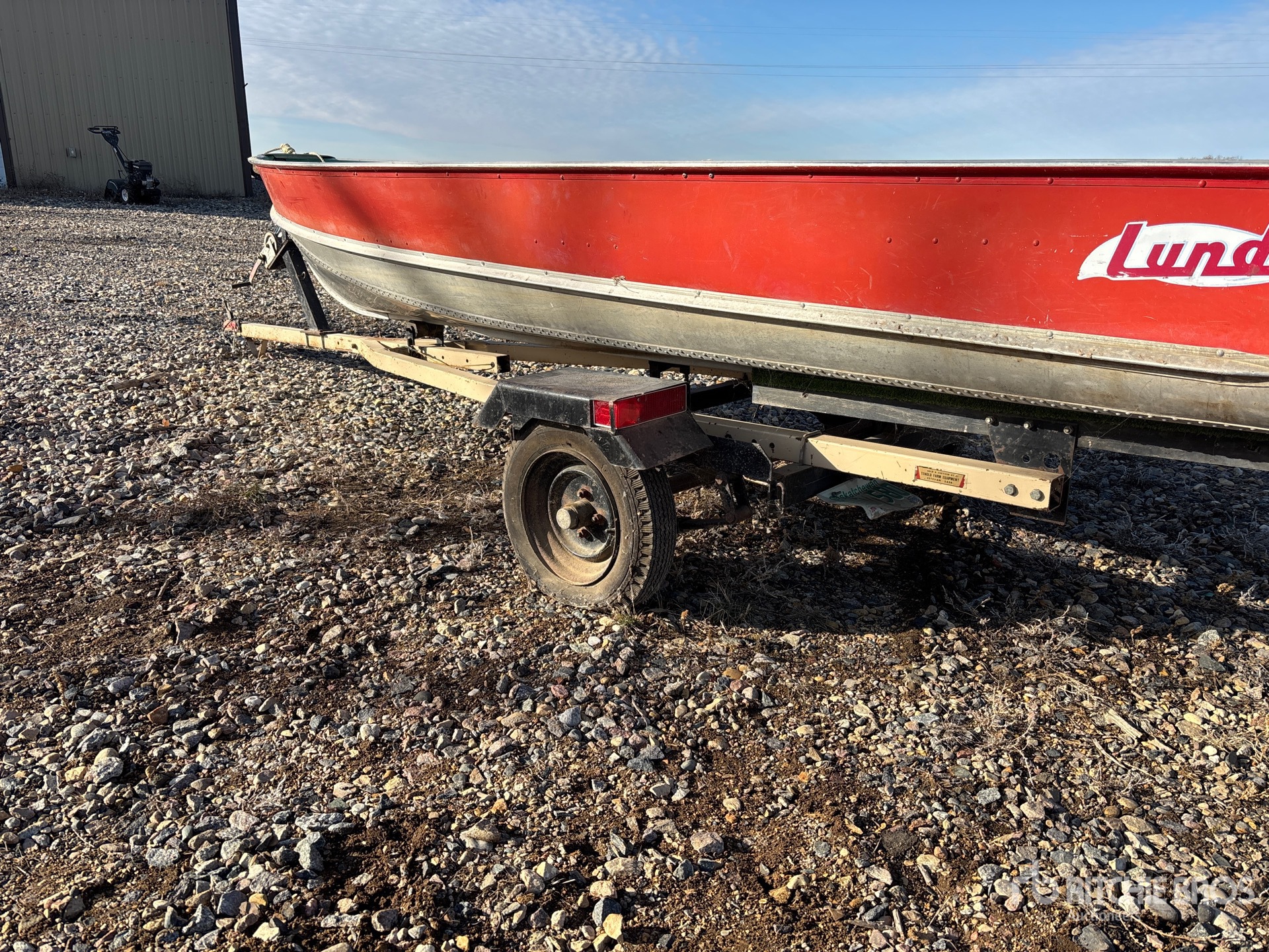 General Appearance with Picture, Left Rear Corner