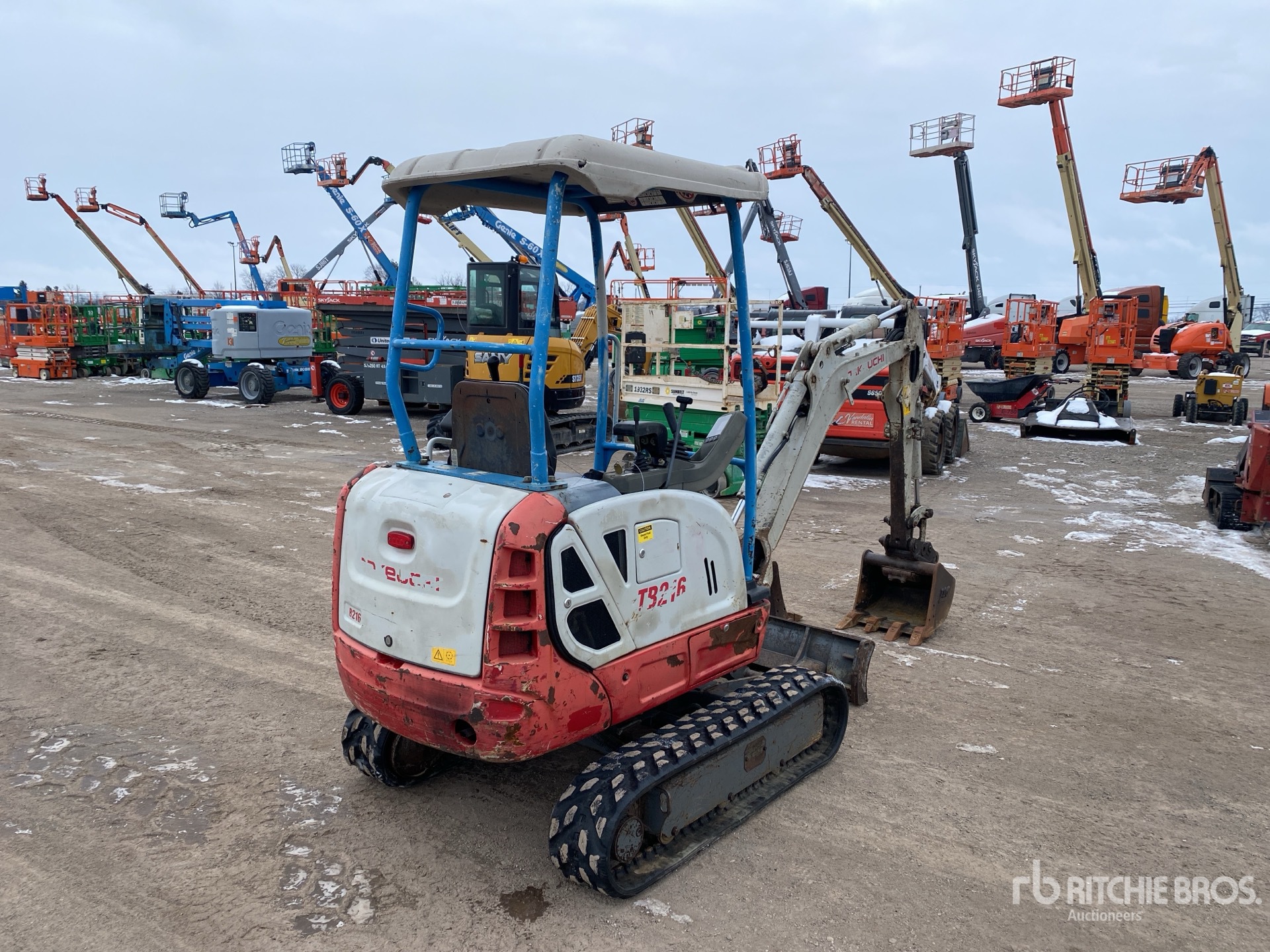 General Appearance with Picture, Right Rear Corner