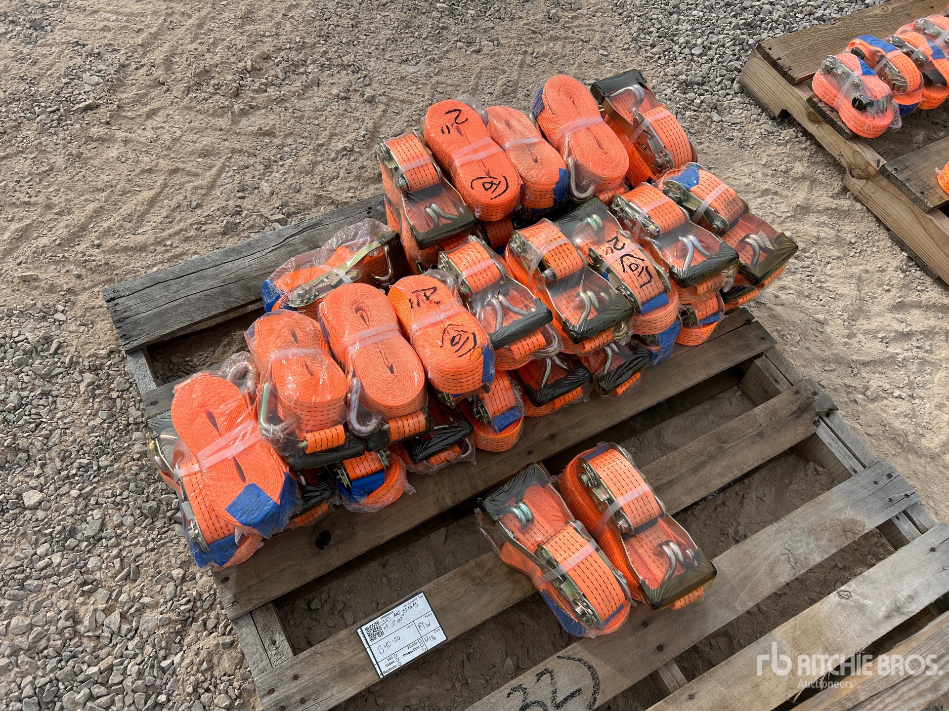 General Appearance with Bild, Ecke vorne rechts