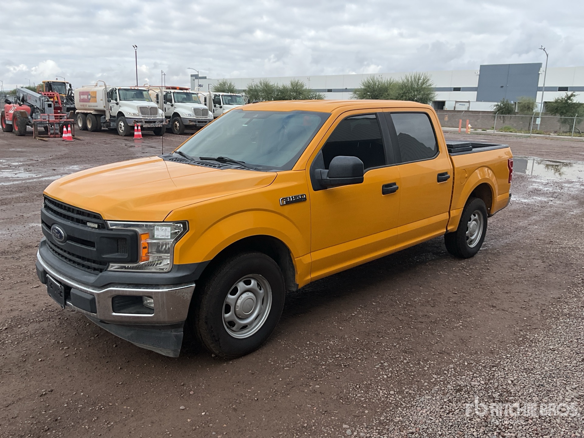 General Appearance with Featured Photo