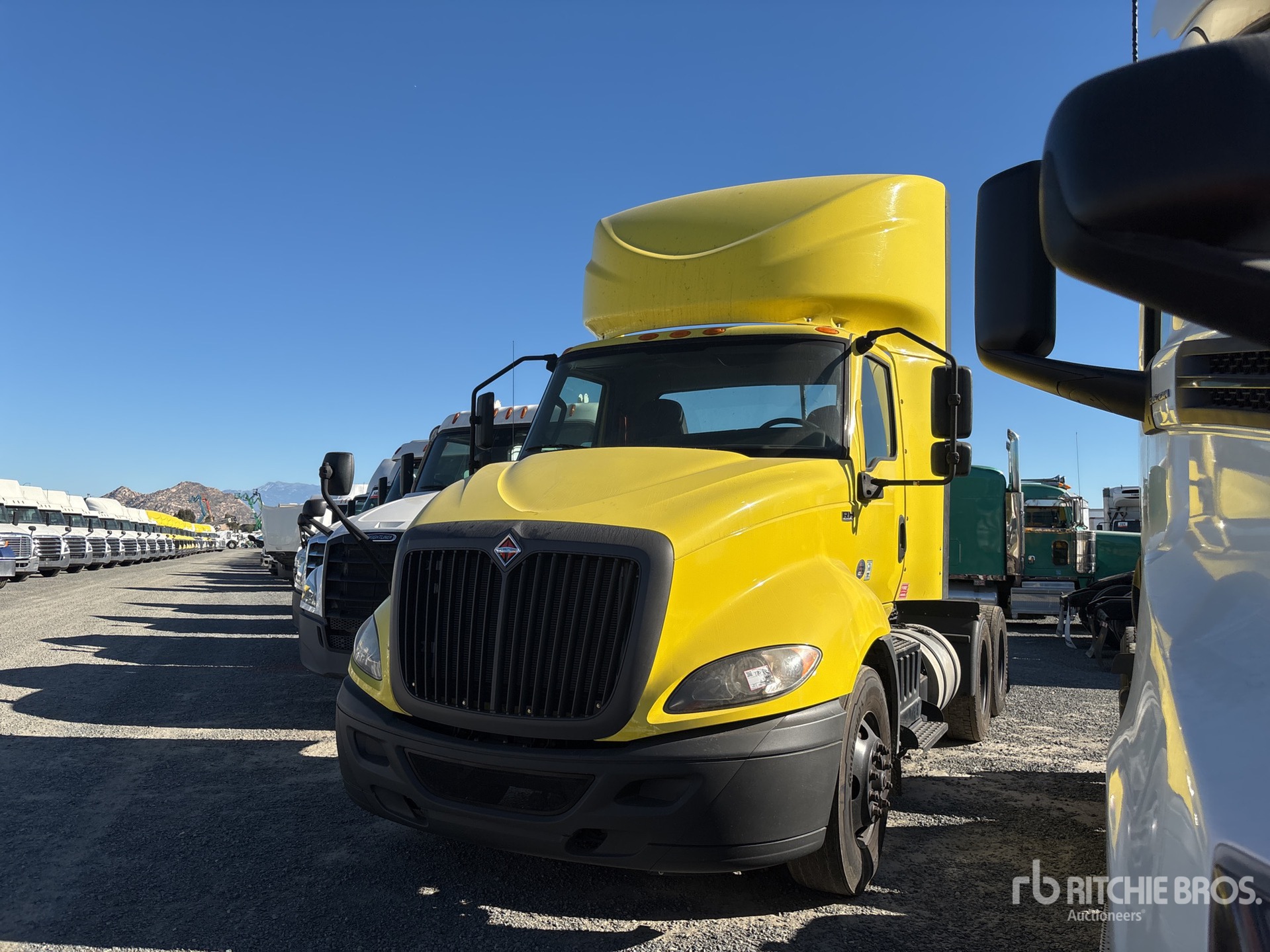 General Appearance with Featured Photo