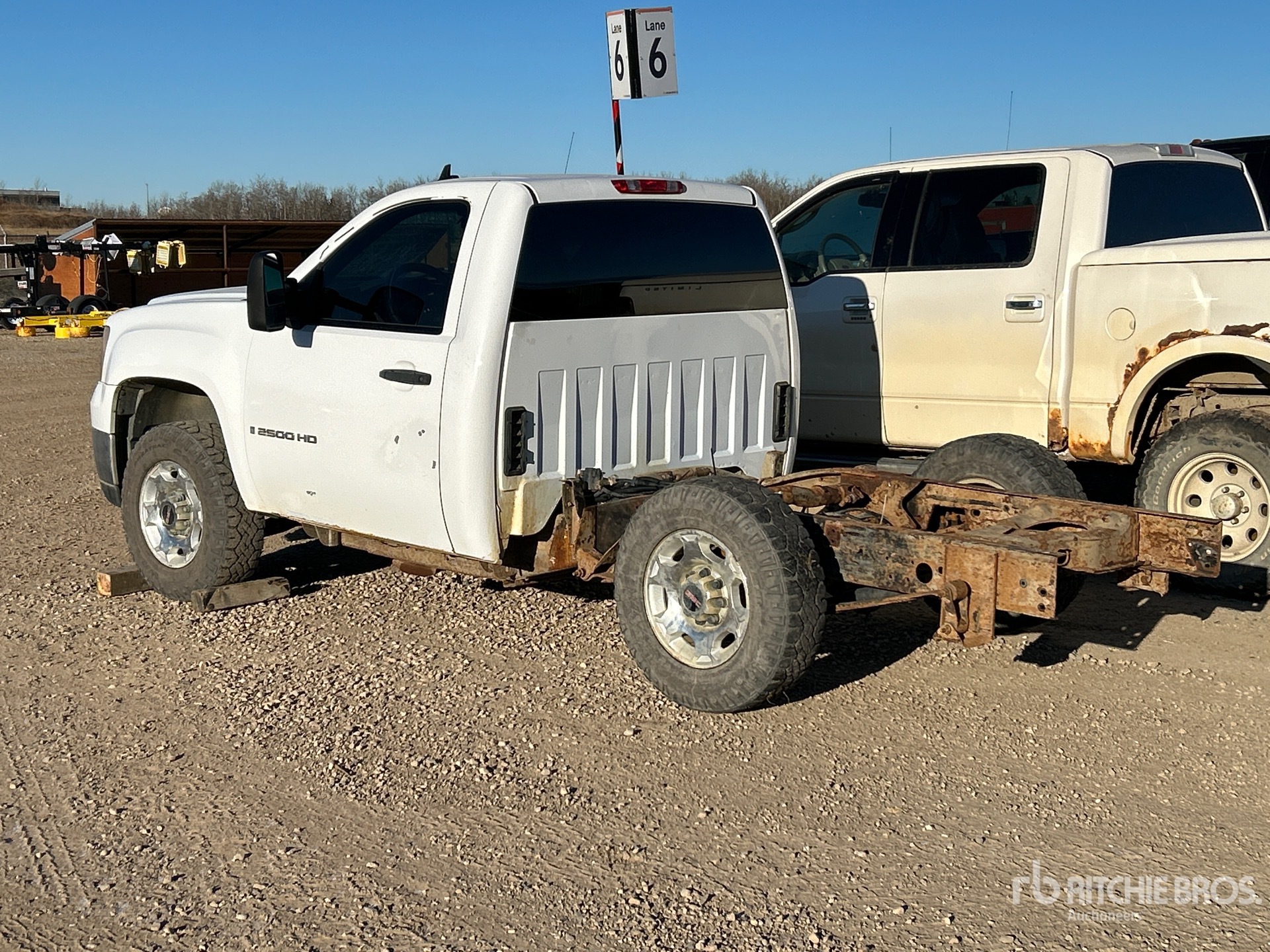 Aspect général with Image, coin arrière gauche