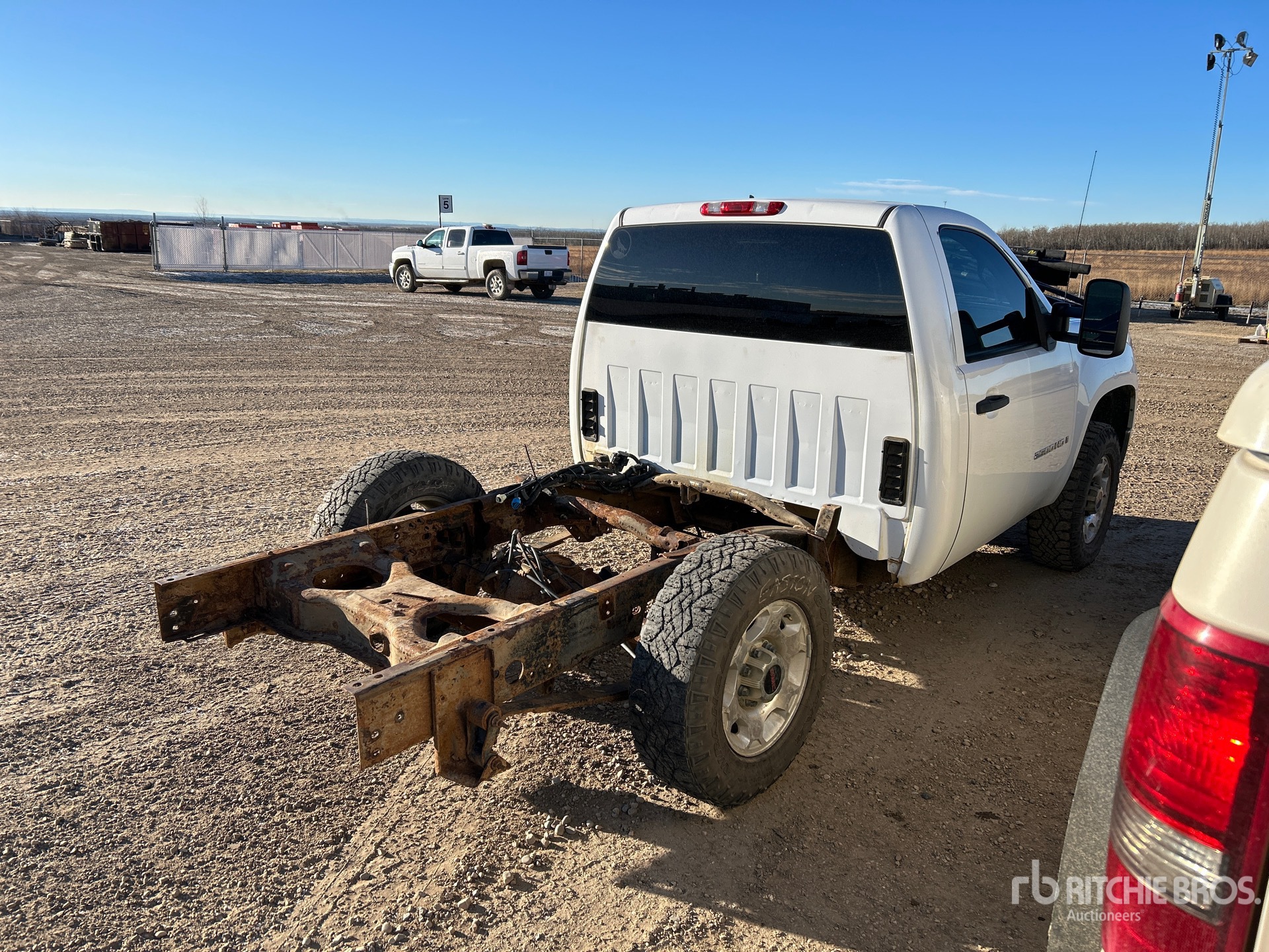 Aspect général with Image, coin arrière droit