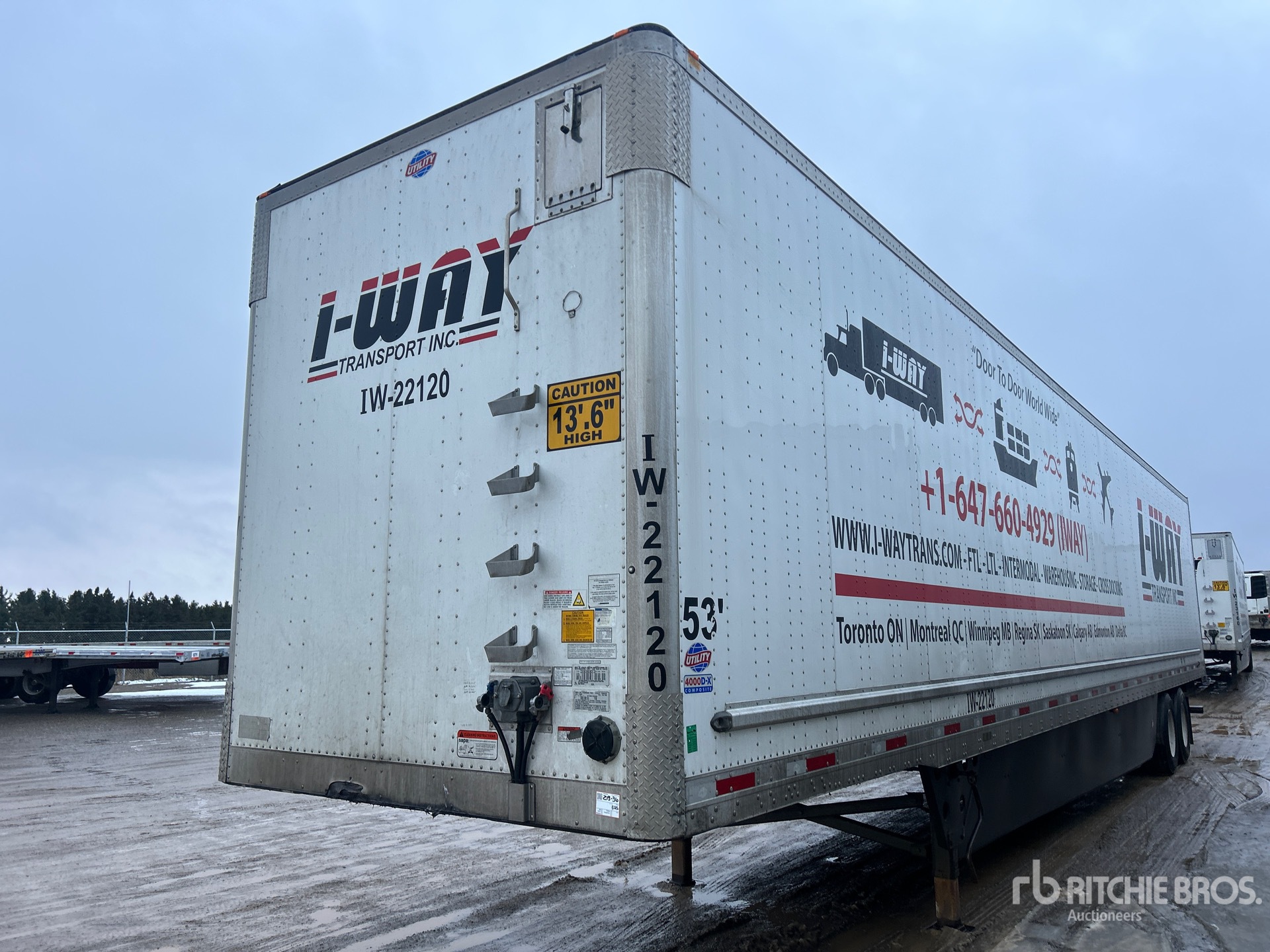 Aspect général with Image, coin avant gauche