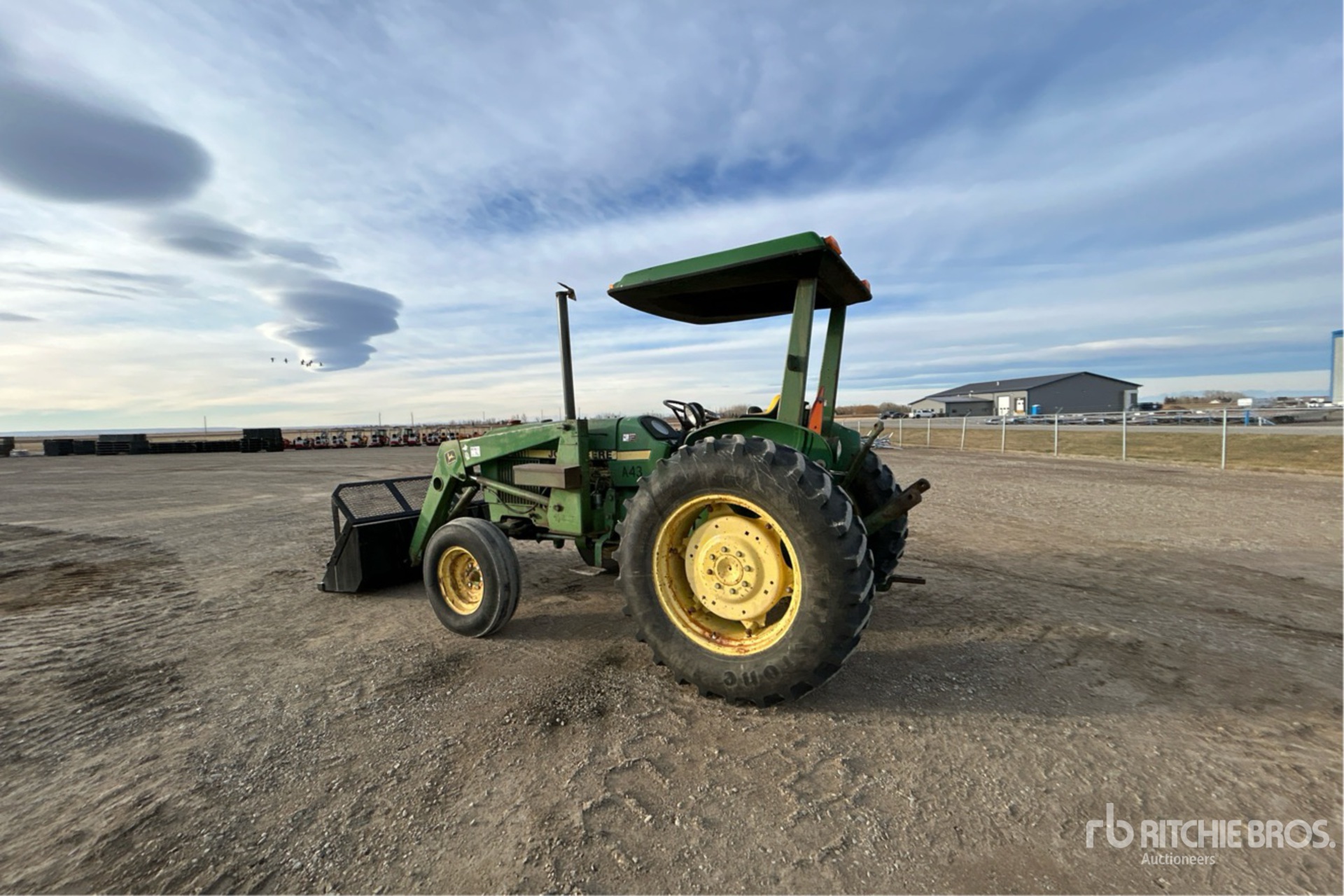 Aspect général with Image, coin arrière gauche