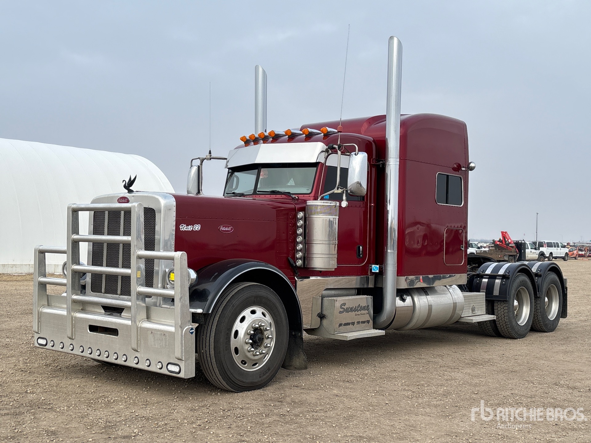 General Appearance with Picture, Left Front Corner