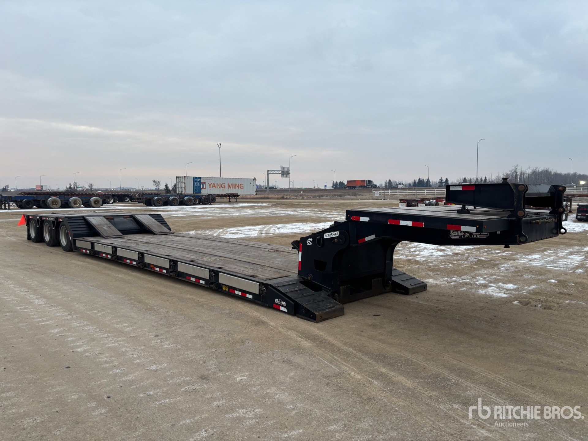 General Appearance with Foto, angolo anteriore destro