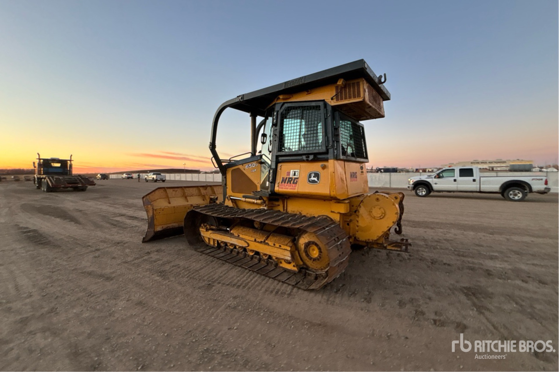 Aspect général with Image, coin arrière gauche