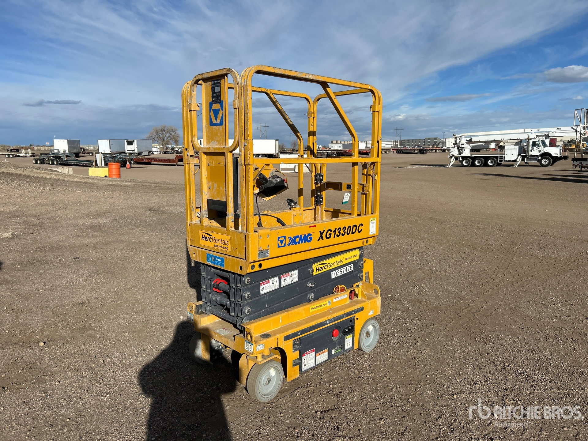 General Appearance with Imagen: esquina trasera derecha