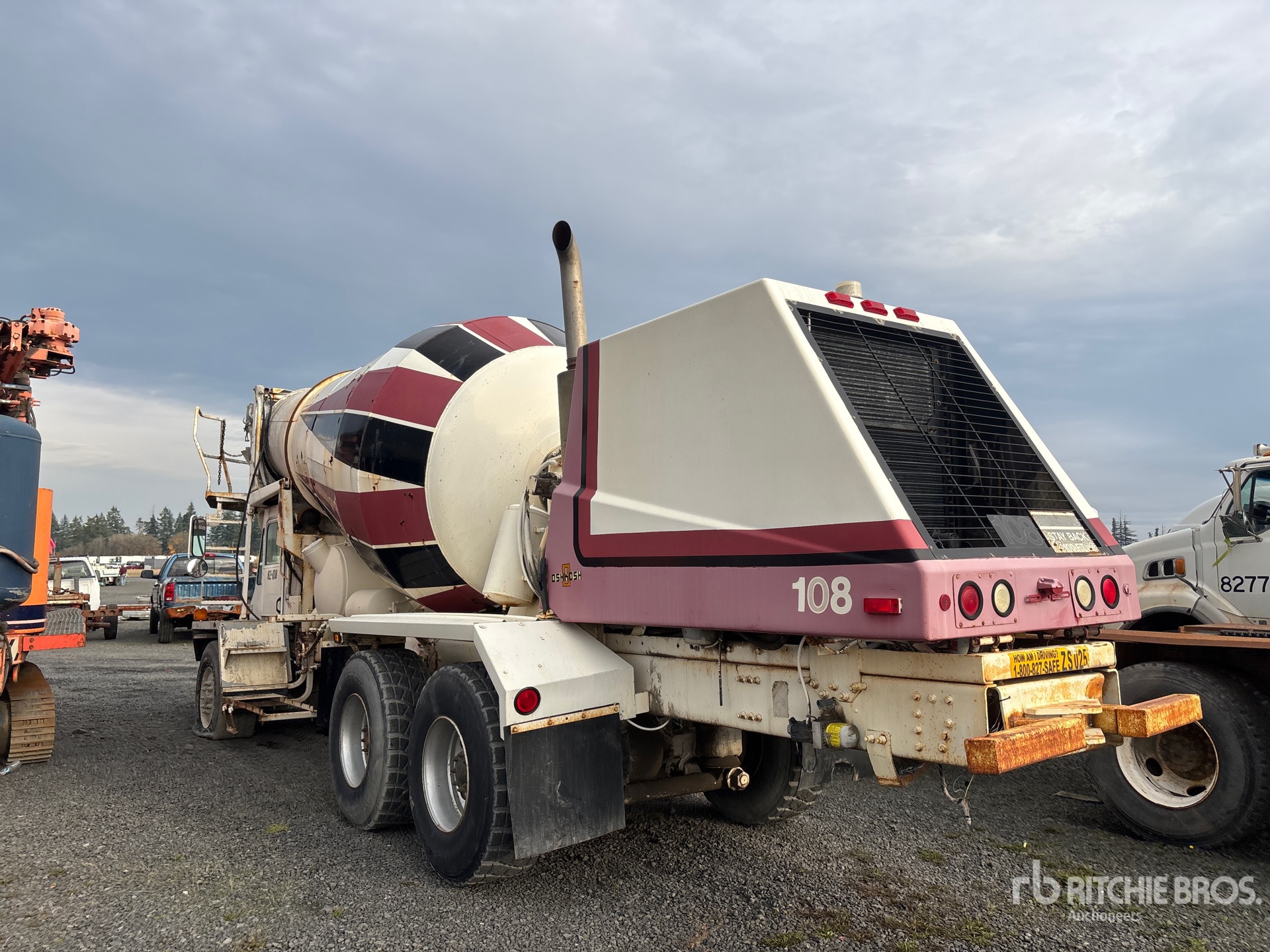 General Appearance with Picture, Left Rear Corner