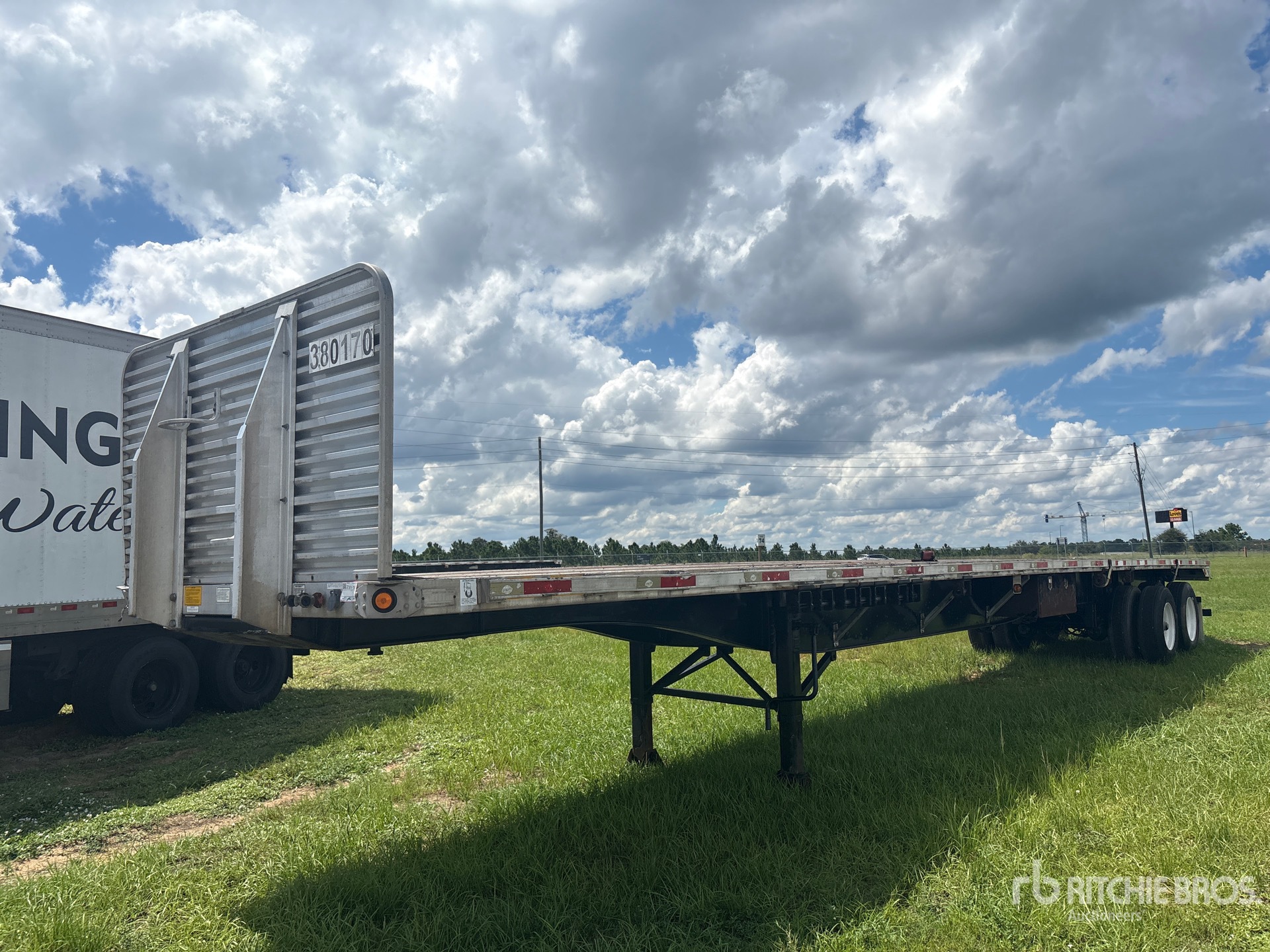 Photo of 2009 Utility FS2CHA