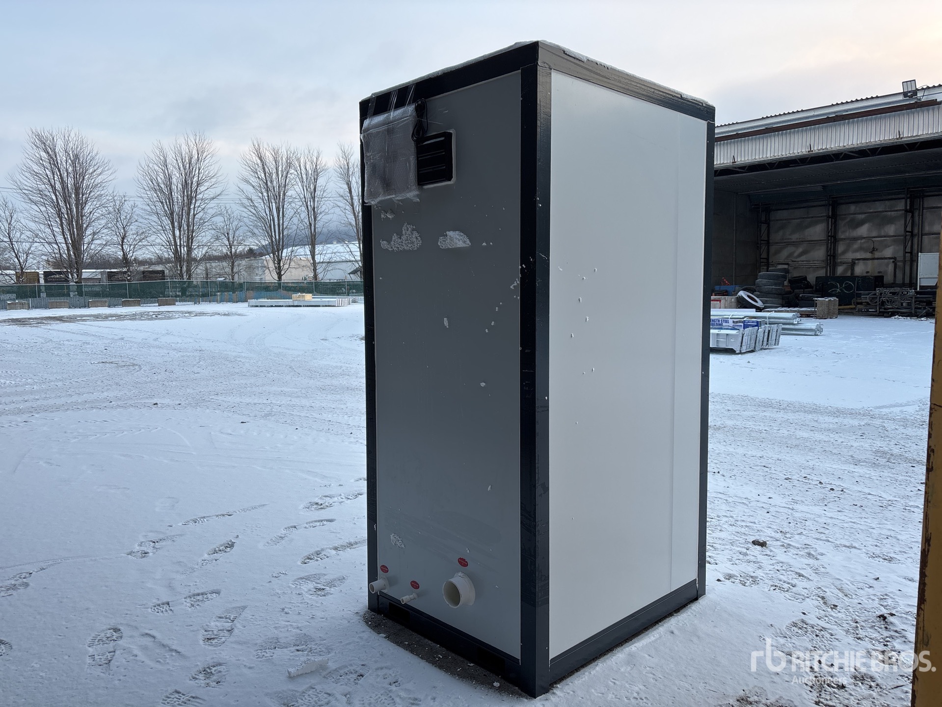 General Appearance with Zdjęcie, prawy dolny róg