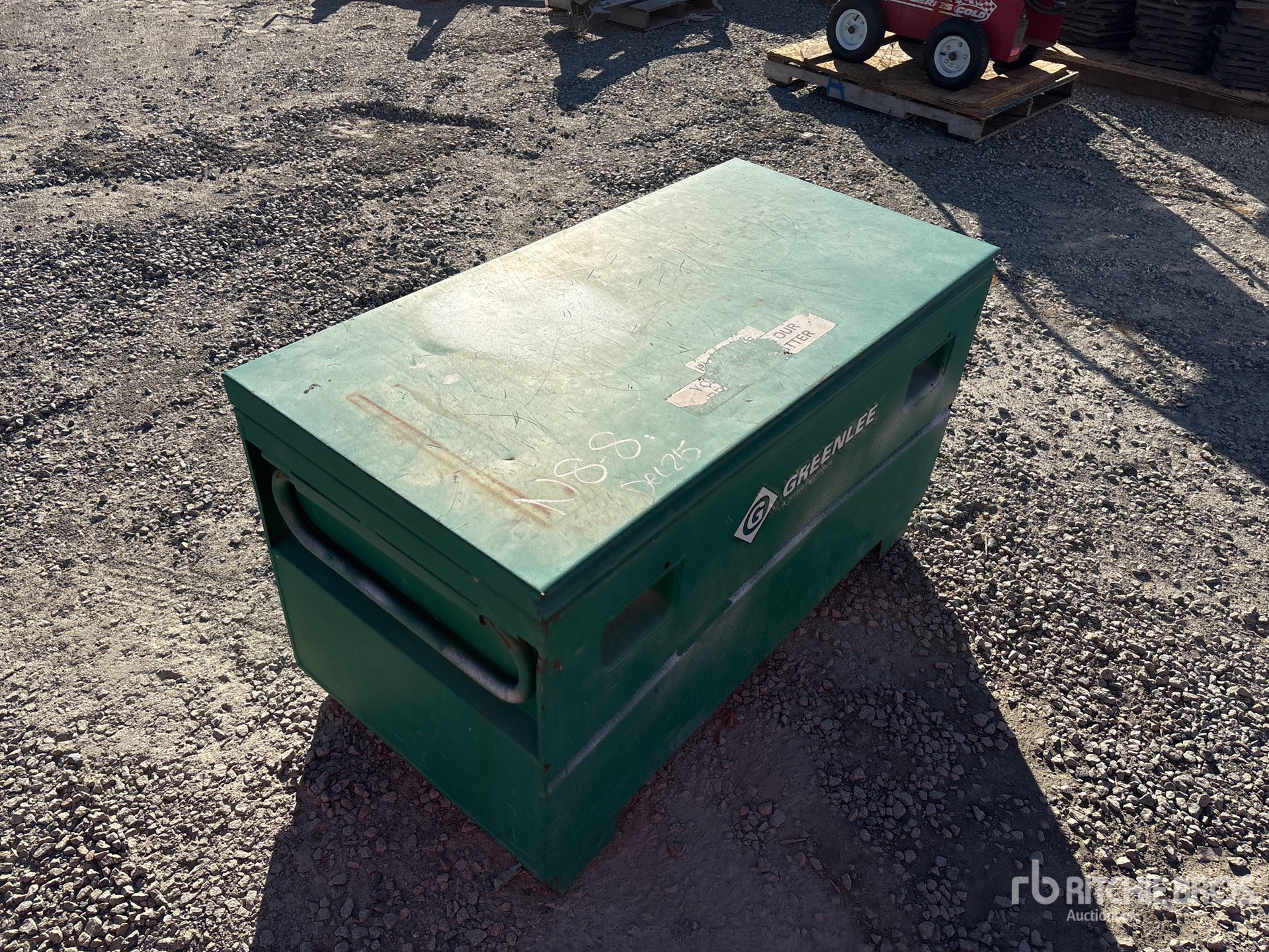 General Appearance with Picture, Right Front Corner