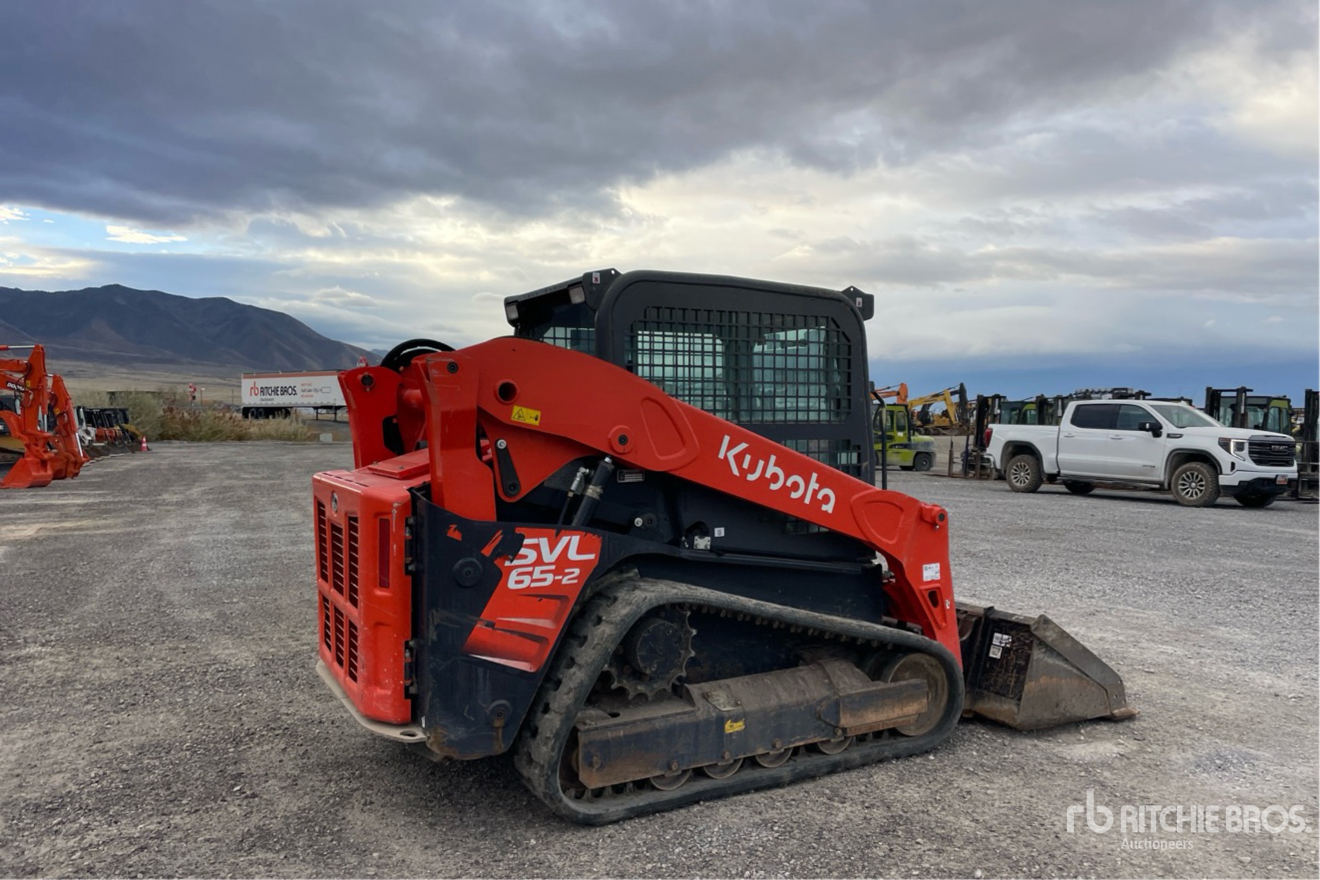 General Appearance with Picture, Right Rear Corner