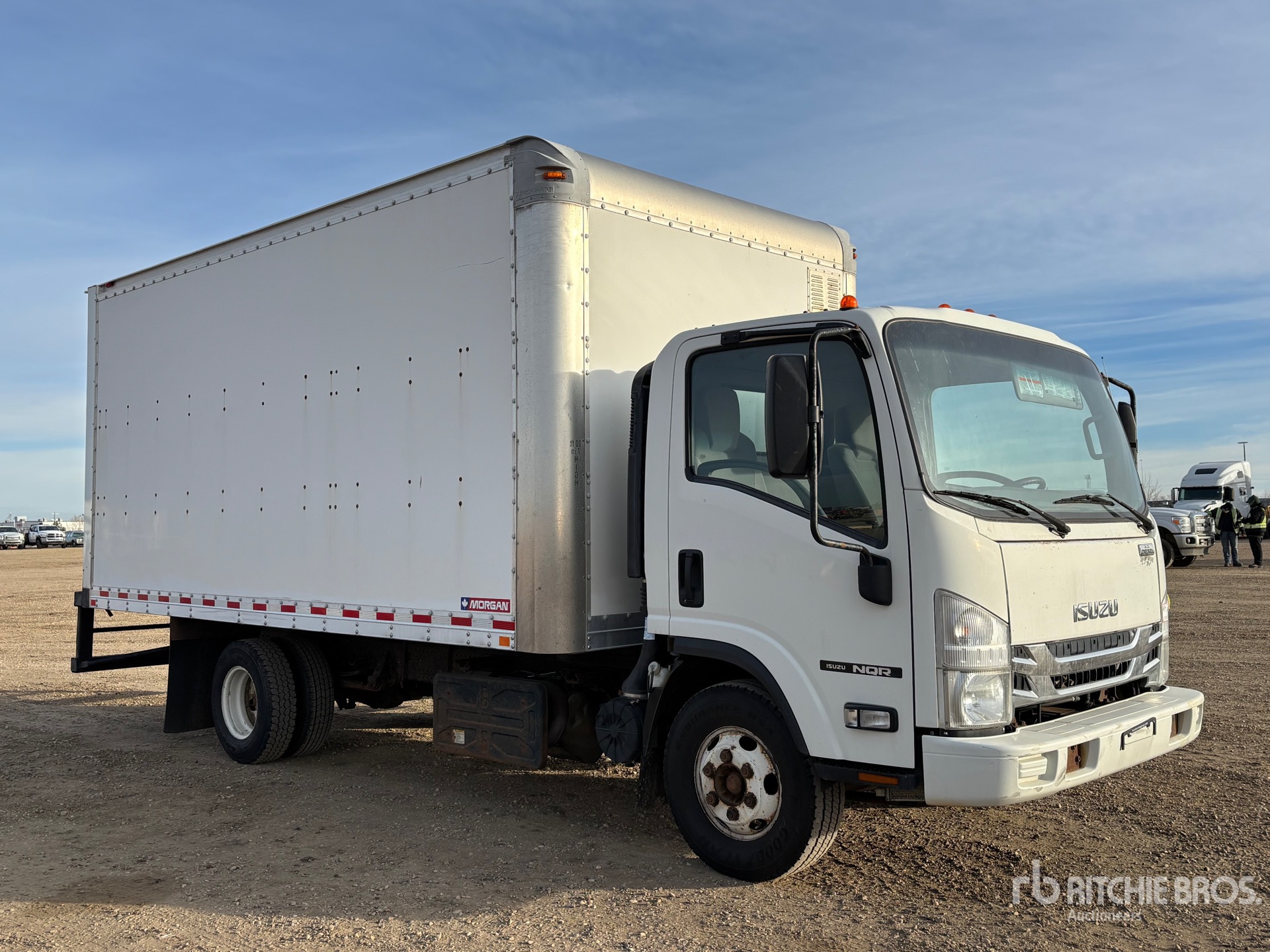 General Appearance with Imagen: esquina delantera derecha