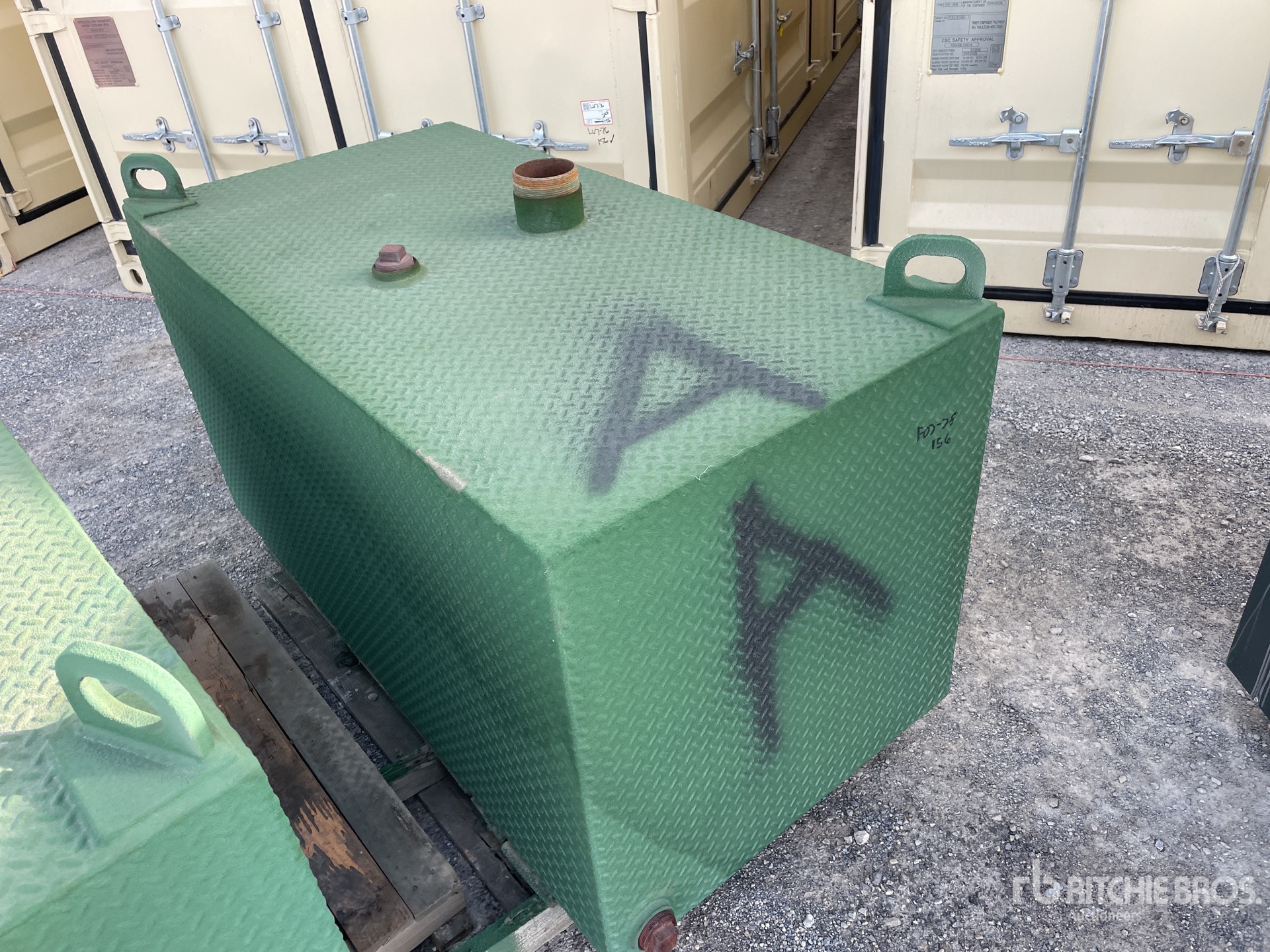 General Appearance with Foto, angolo anteriore sinistro