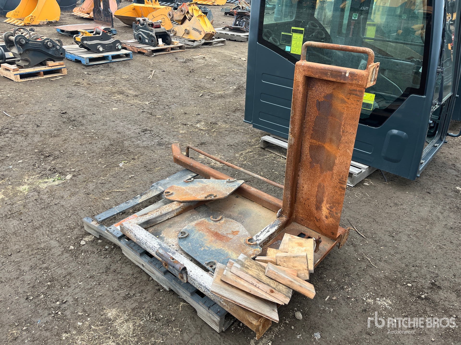 Aspect général with Image, coin arrière gauche