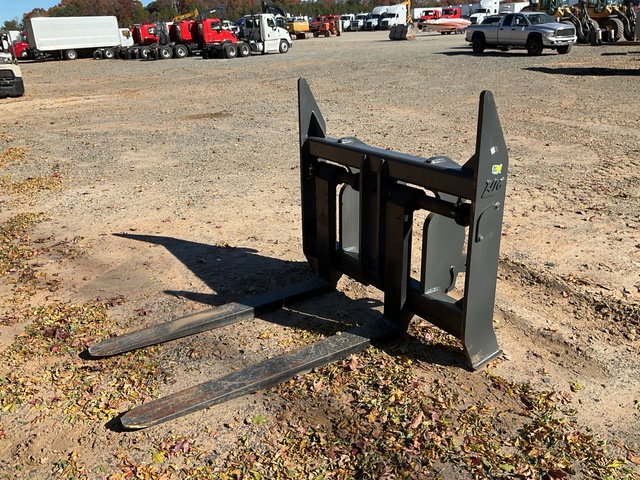 TAG QC300 60 in Q/C Wheel Loader Forks - Fits John Deere 544K-ll