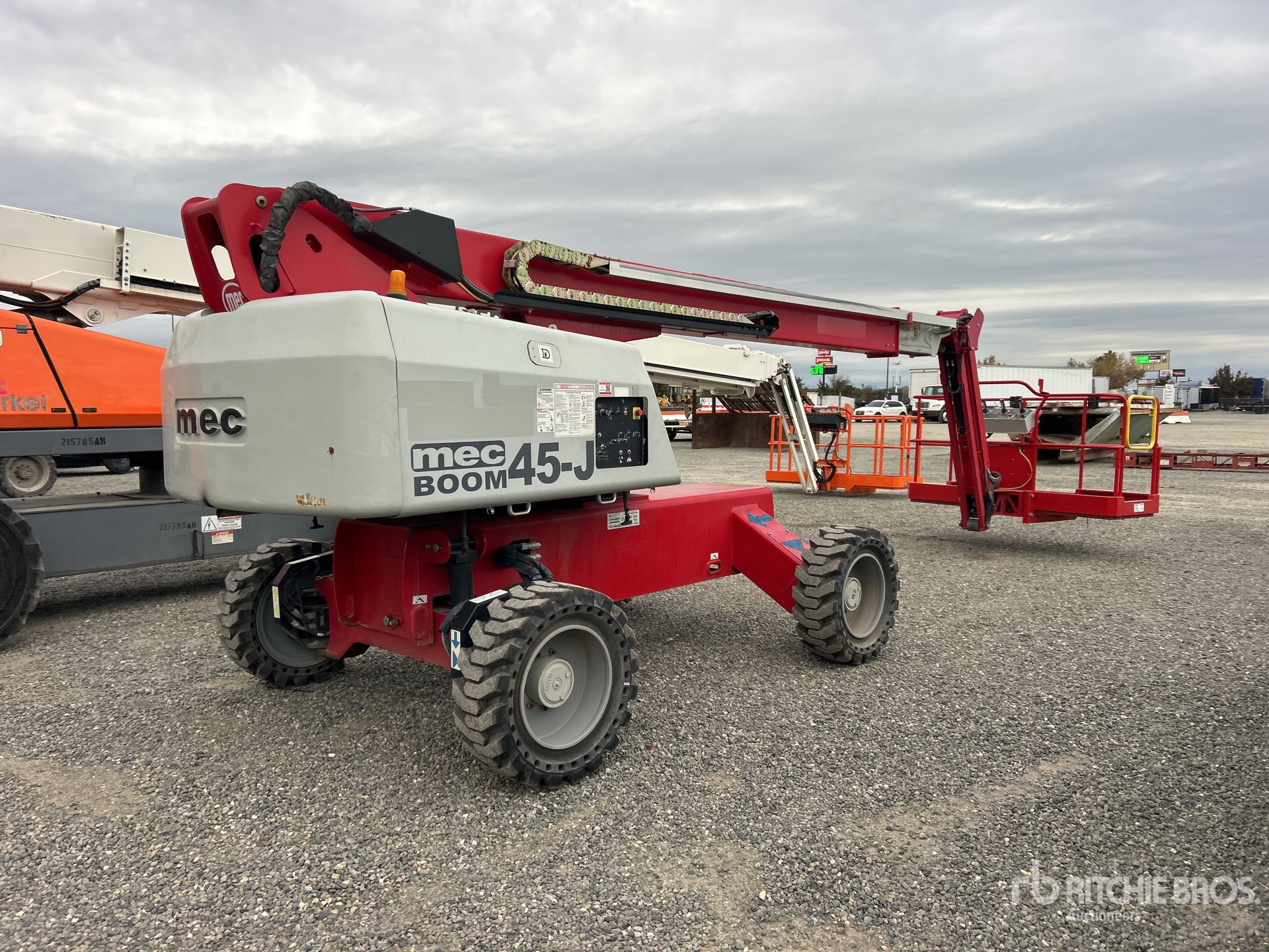 General Appearance with Picture, Right Rear Corner