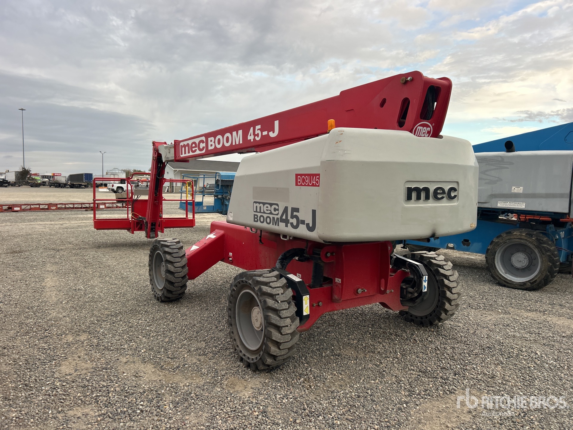 General Appearance with Picture, Left Rear Corner