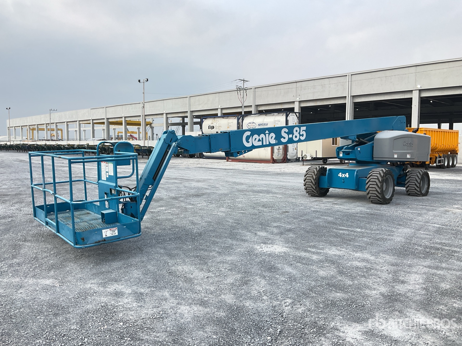 General Appearance with Featured Photo