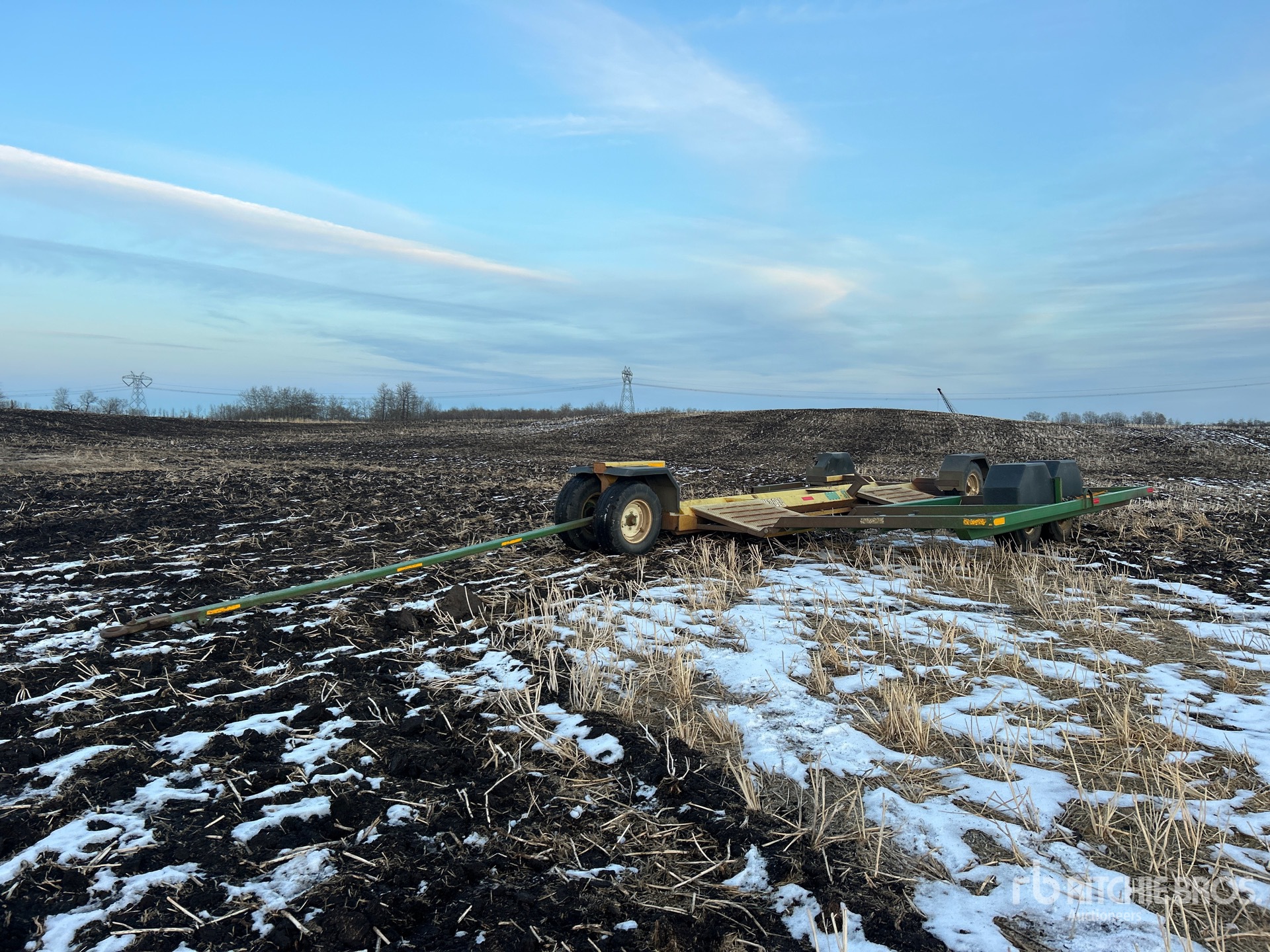 General Appearance with Foto, angolo anteriore sinistro