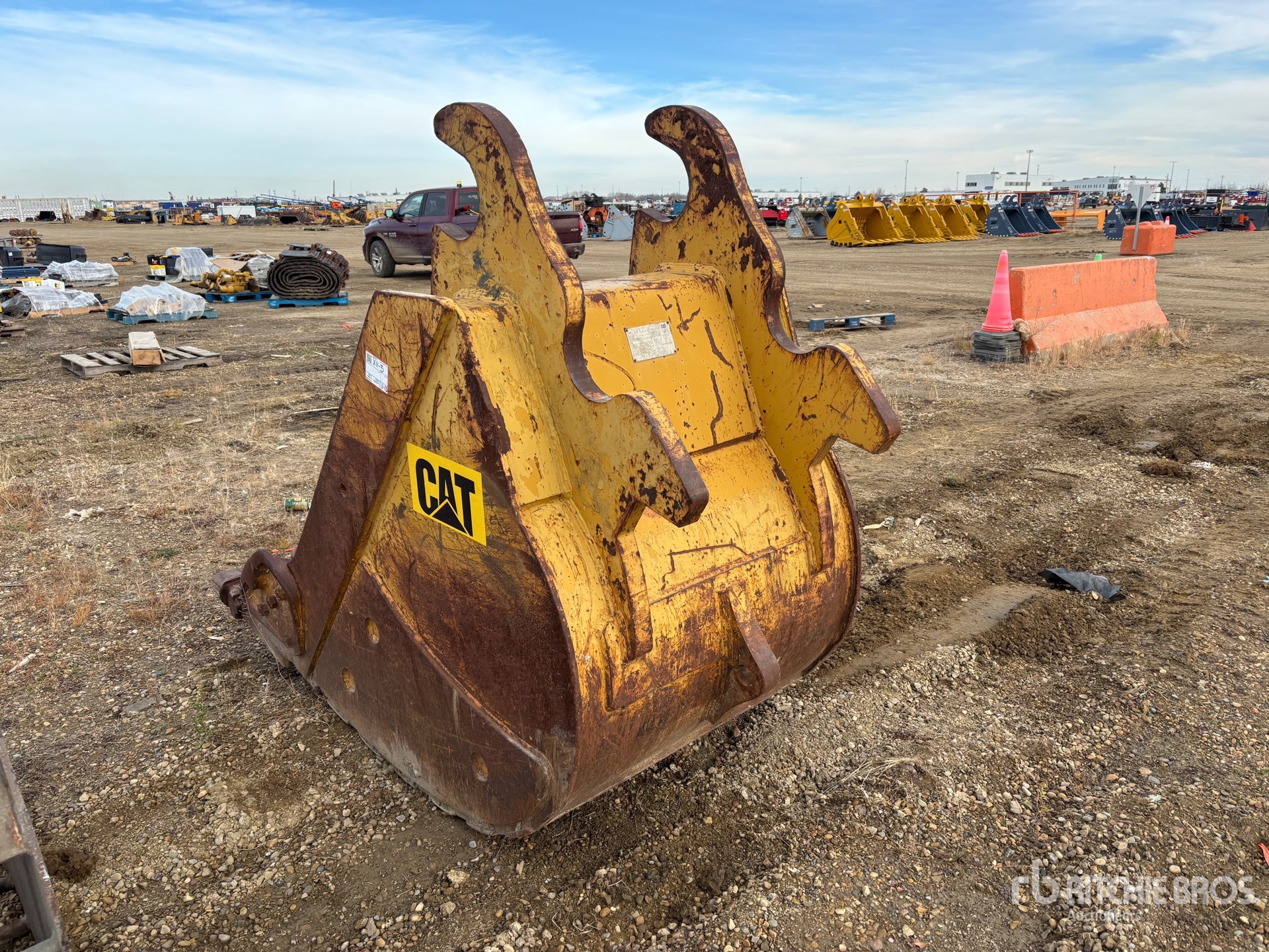 General Appearance with Bild, Ecke hinten links