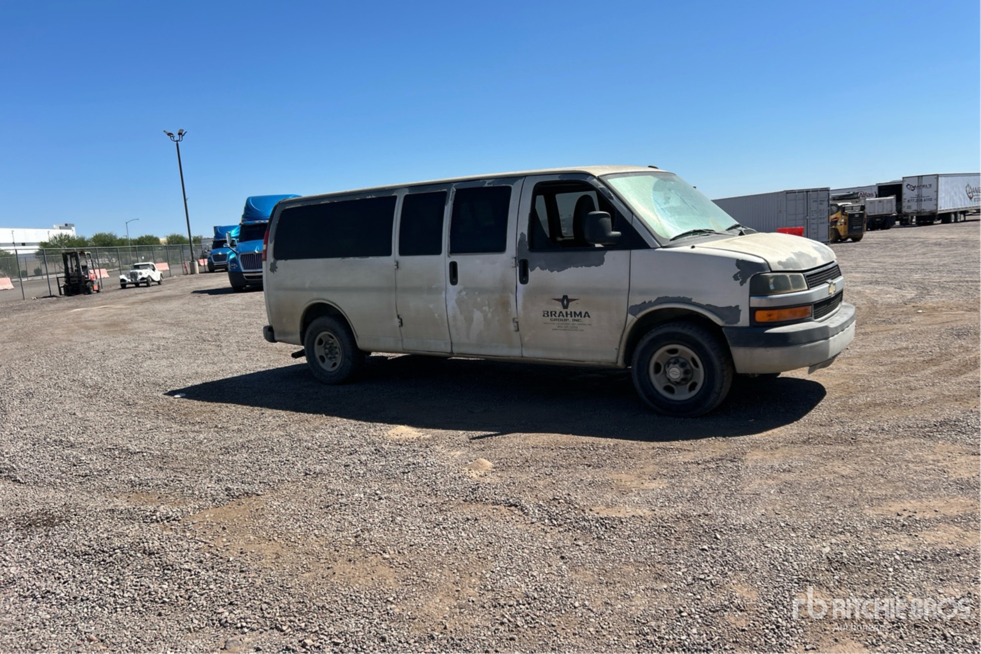 General Appearance with Foto, angolo anteriore destro