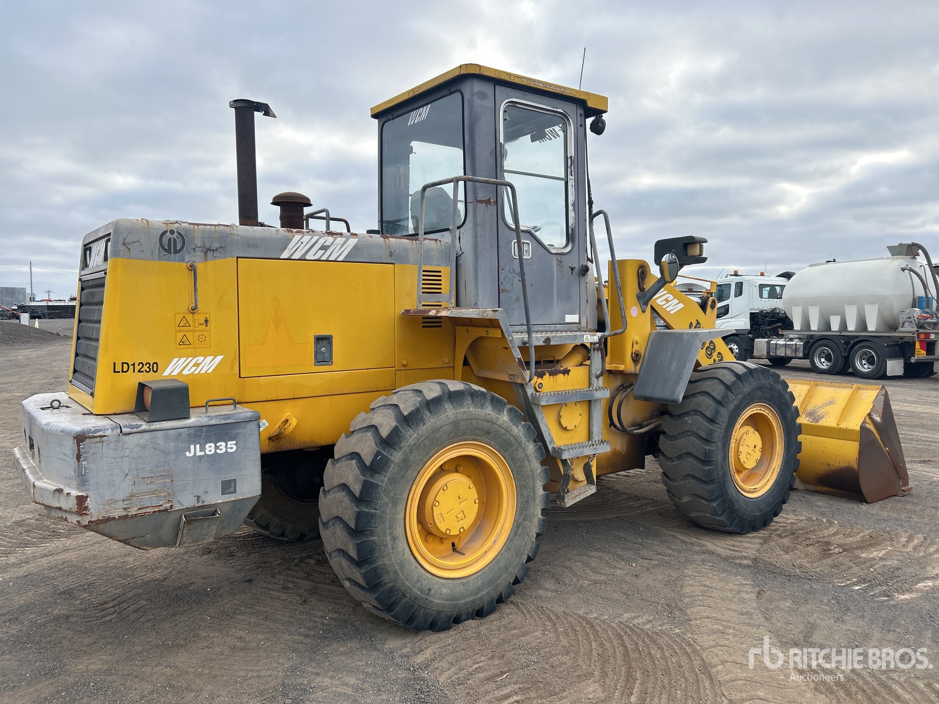 General Appearance with Zdjęcie, prawy dolny róg