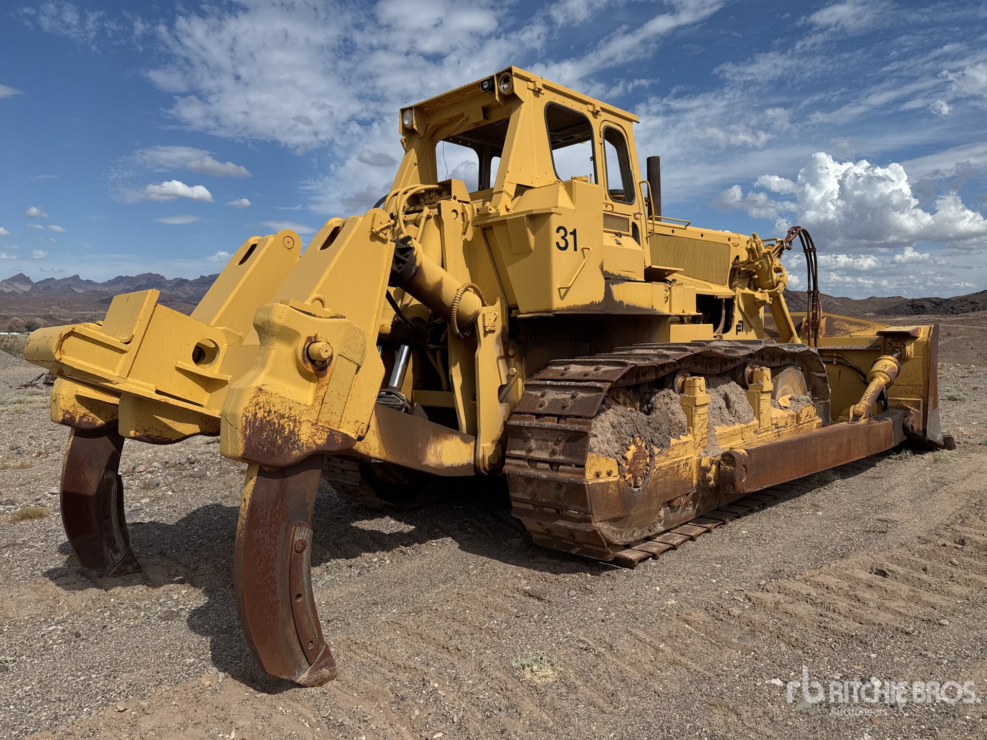 General Appearance with Imagen: esquina trasera derecha