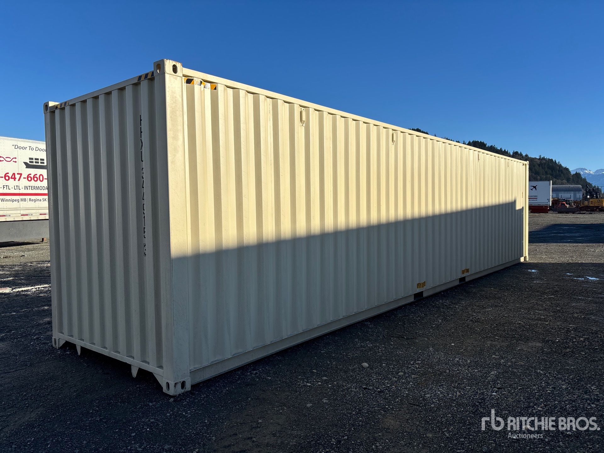 Aspect général with Image, coin arrière droit