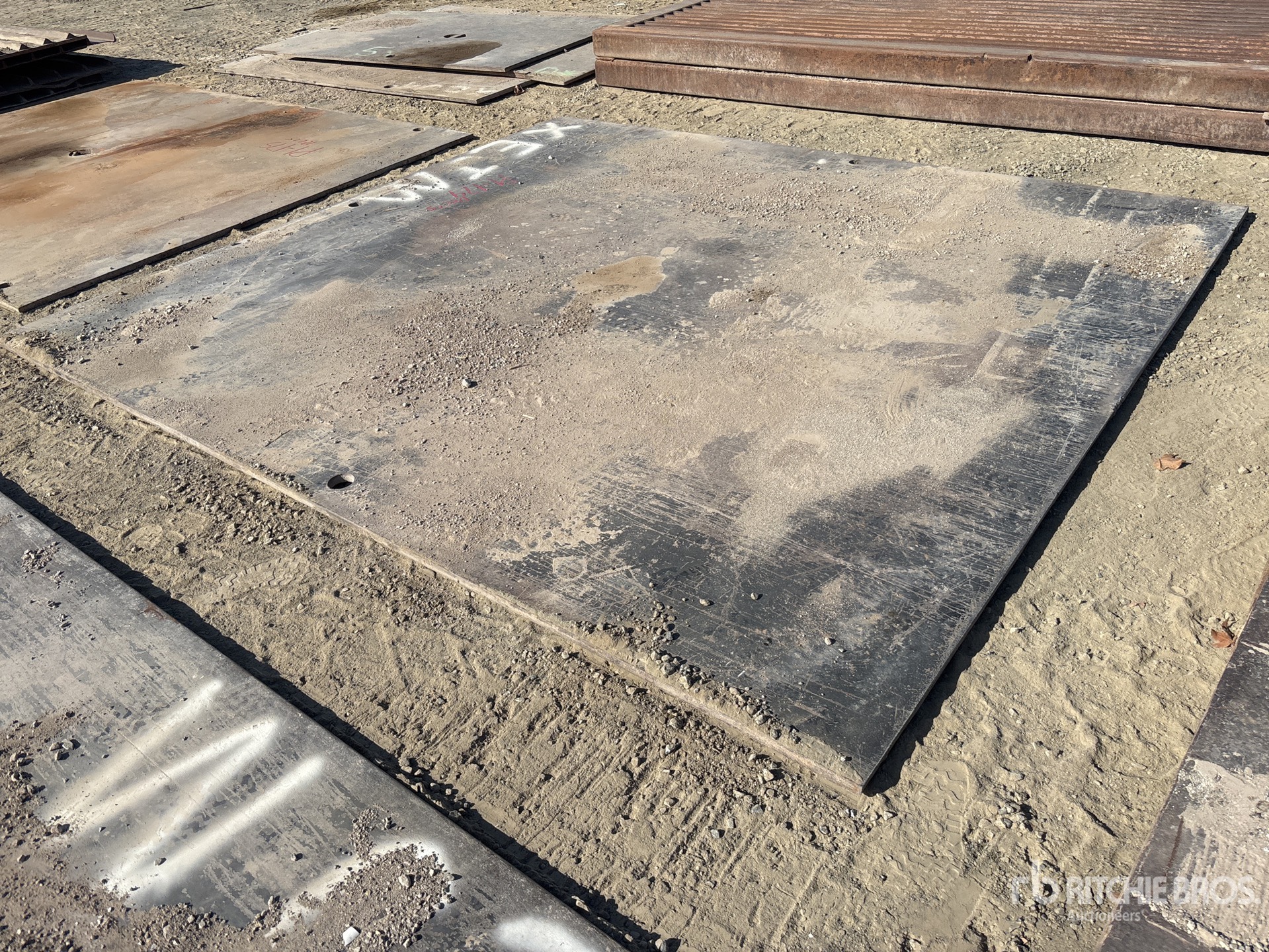 General Appearance with Bild, Ecke vorne rechts