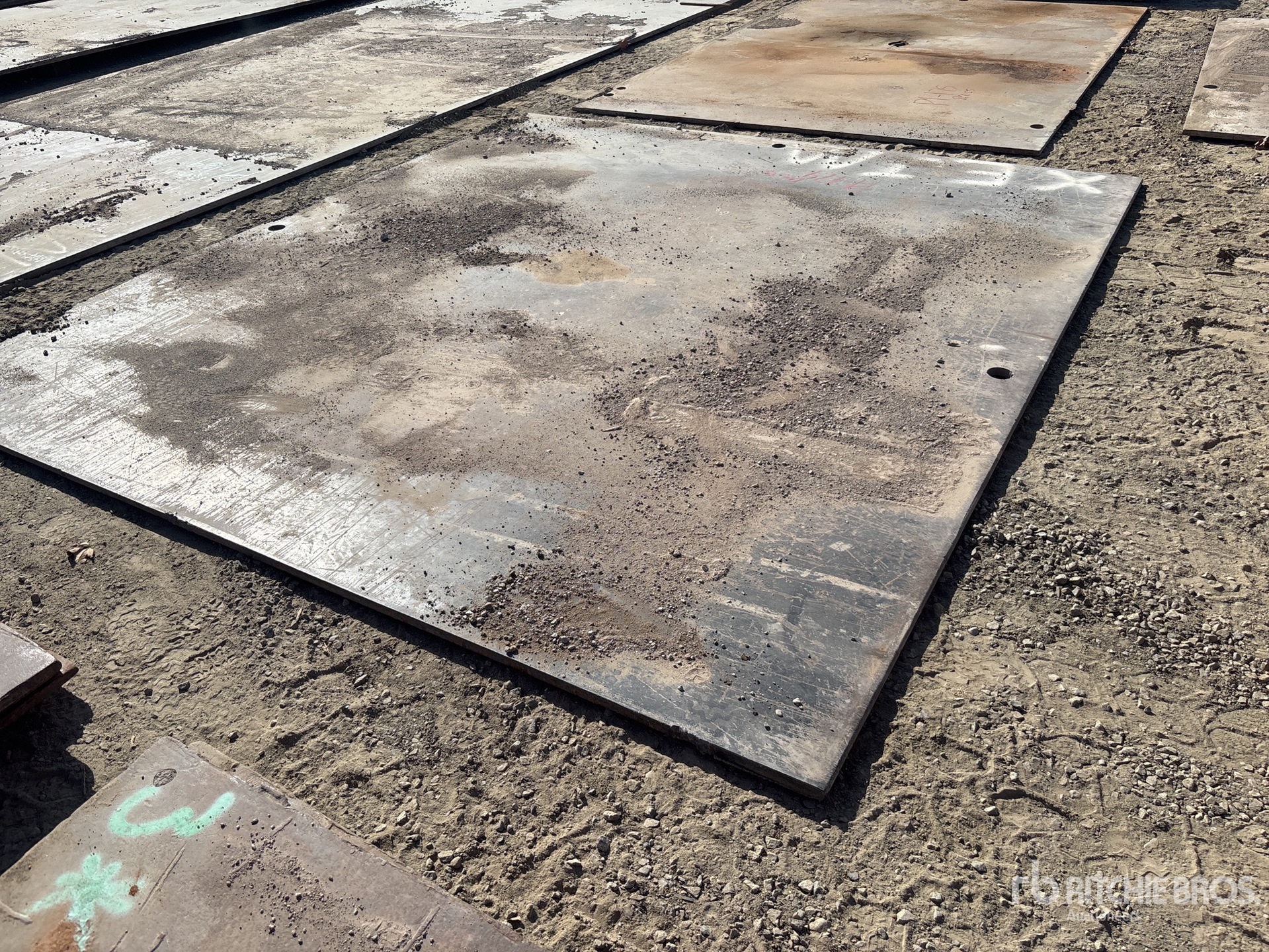 General Appearance with Bild, Ecke vorne links