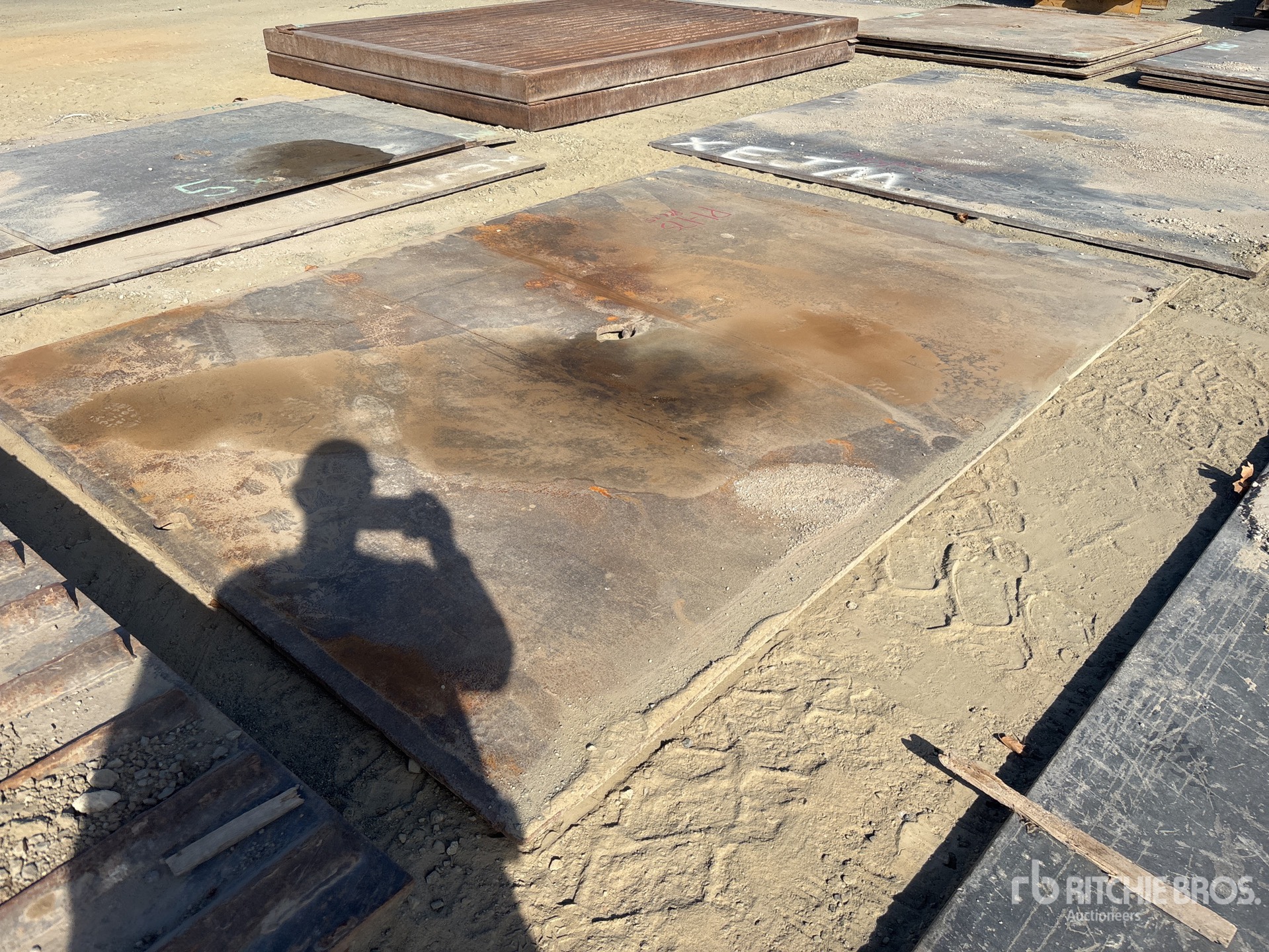 General Appearance with Bild, Ecke hinten links