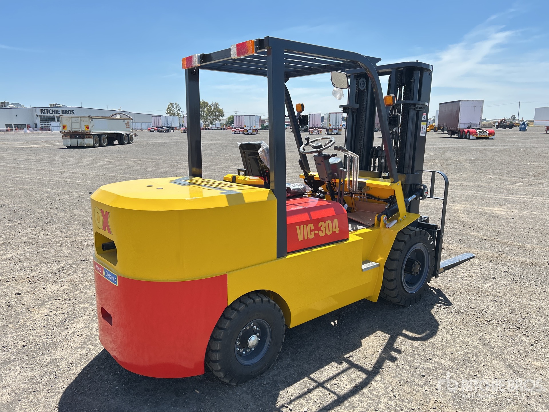 General Appearance with Picture, Right Rear Corner