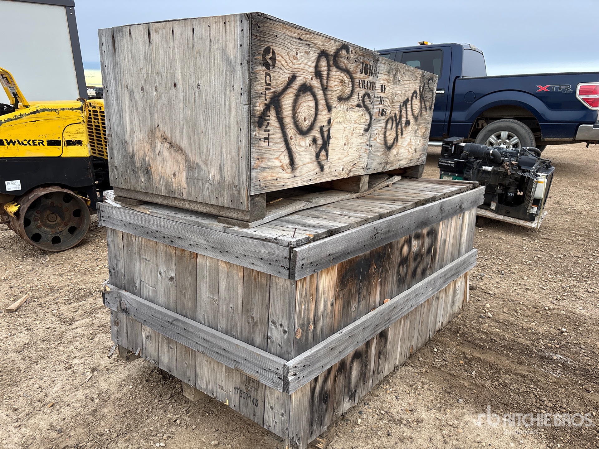 General Appearance with Foto, angolo anteriore sinistro