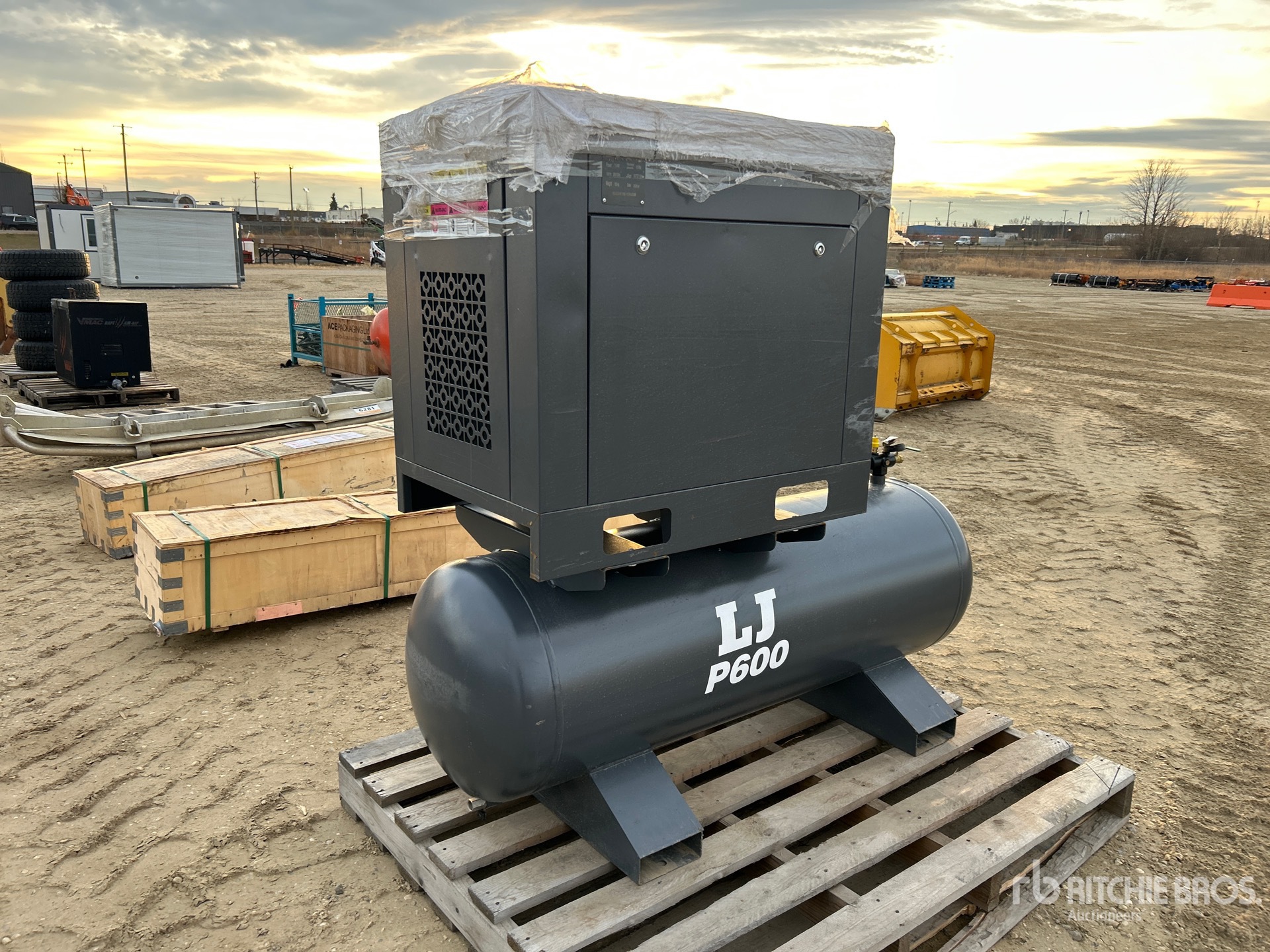 General Appearance with Imagen: esquina trasera izquierda