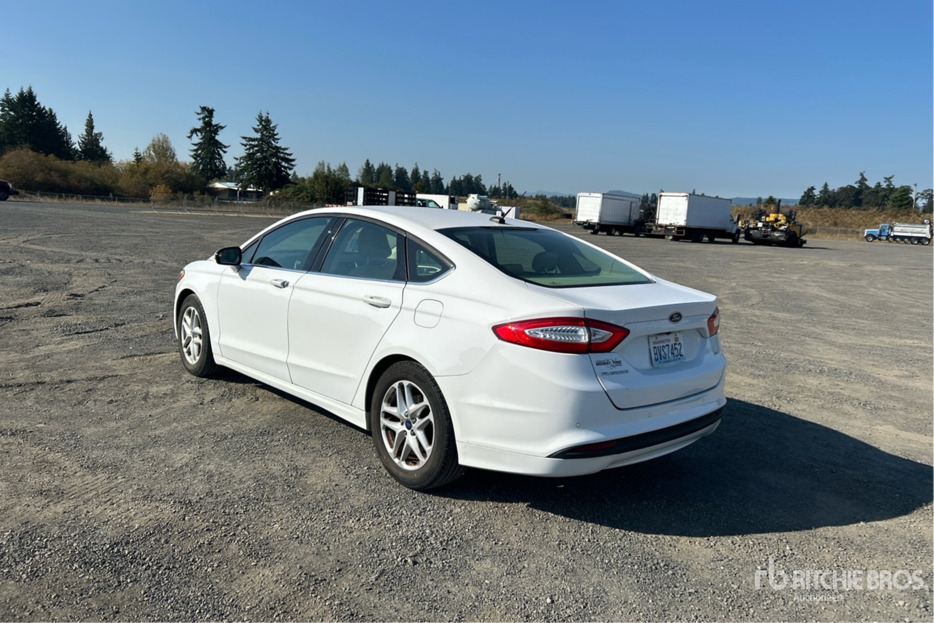 General Appearance with Picture, Left Rear Corner