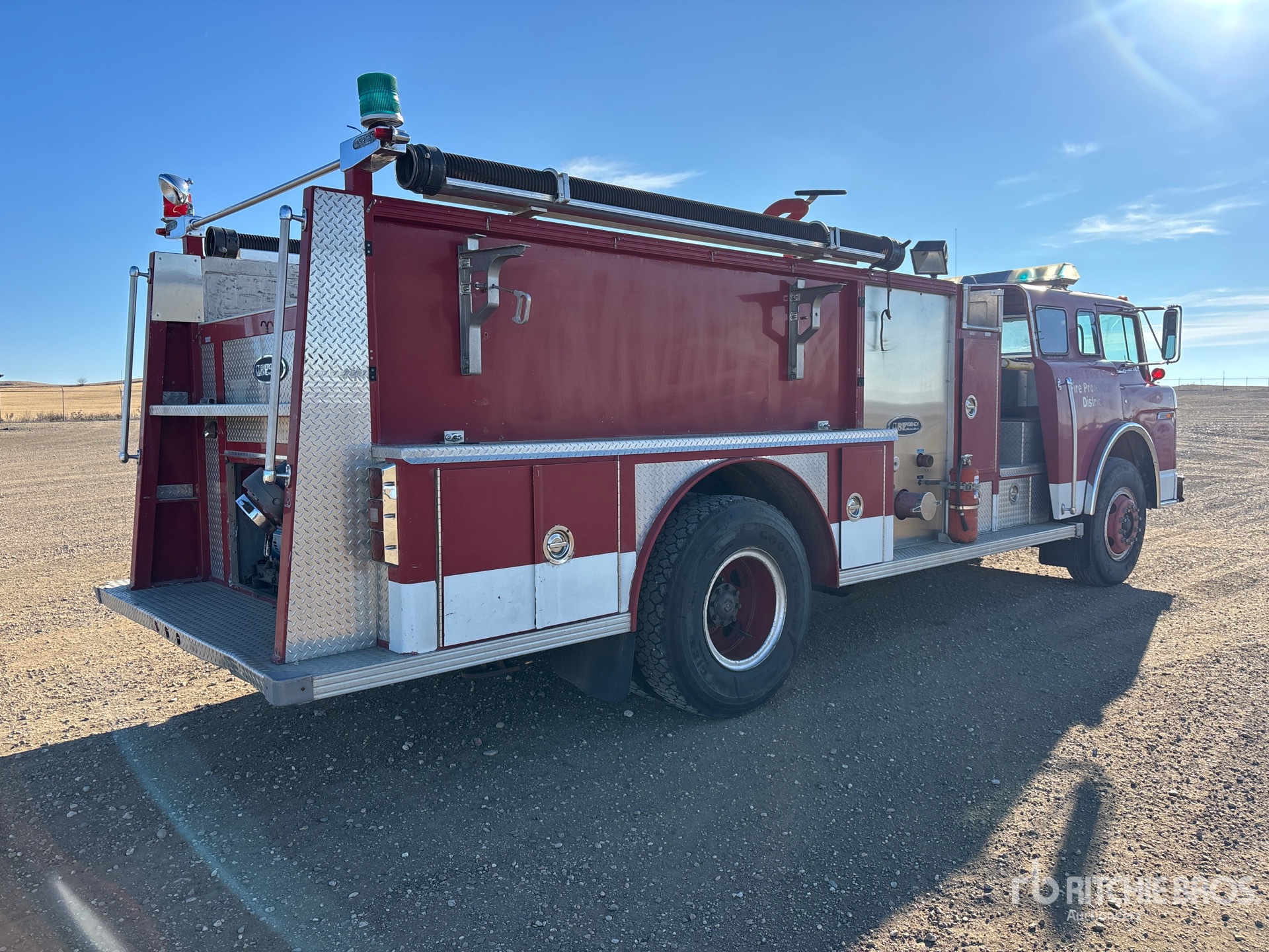 General Appearance with Imagen: esquina trasera derecha