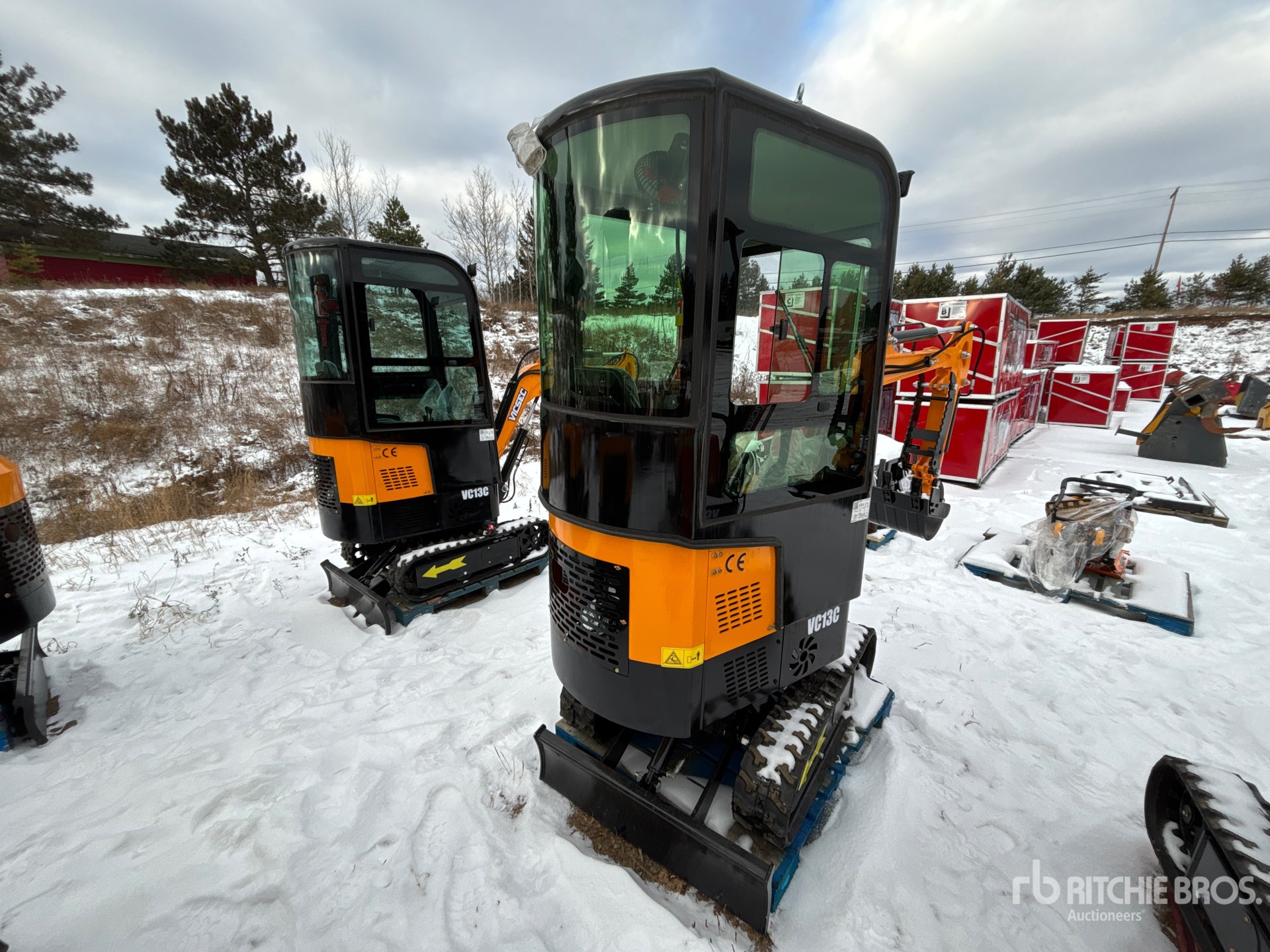 General Appearance with Picture, Right Rear Corner