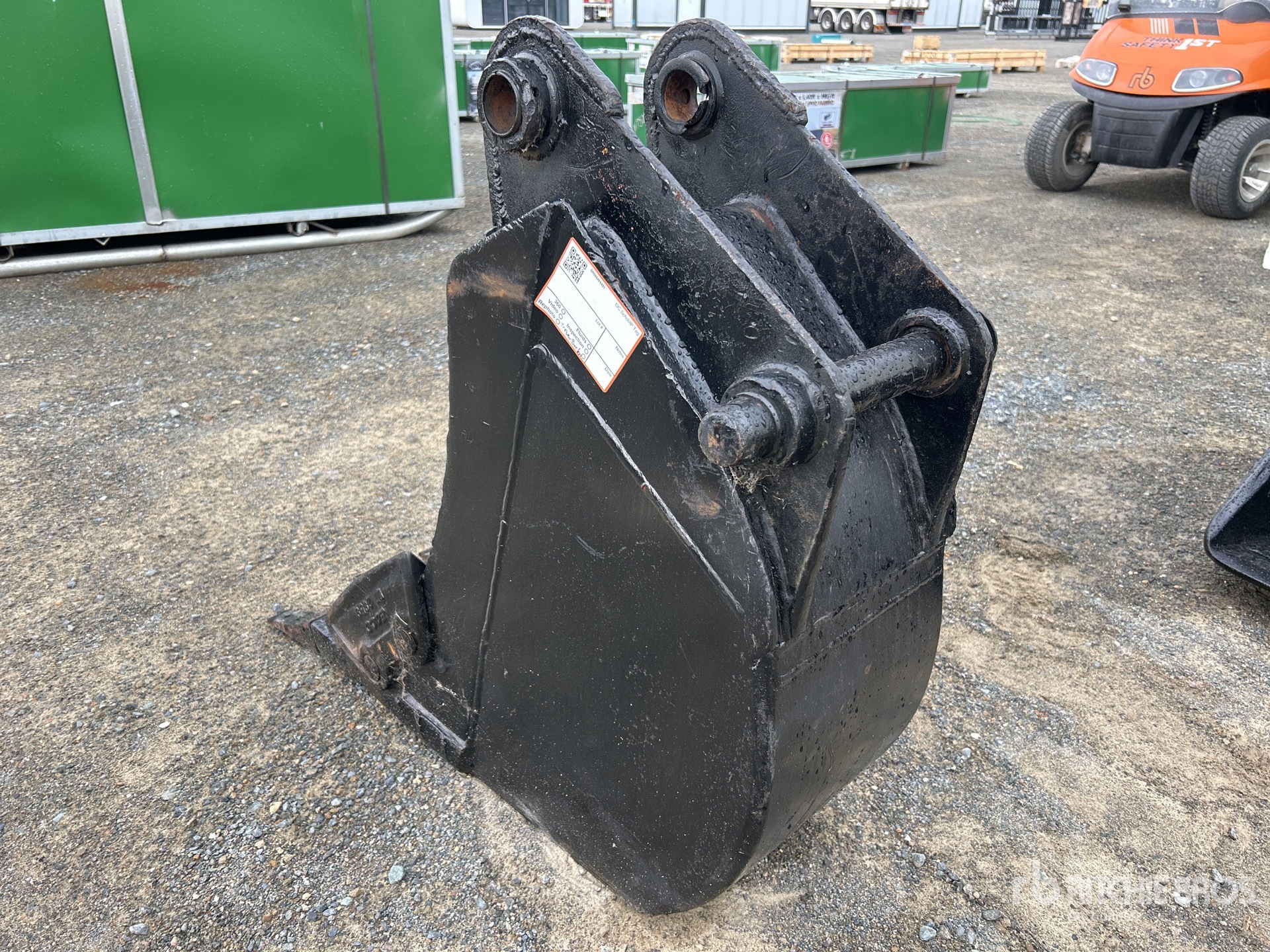 General Appearance with Picture, Left Rear Corner