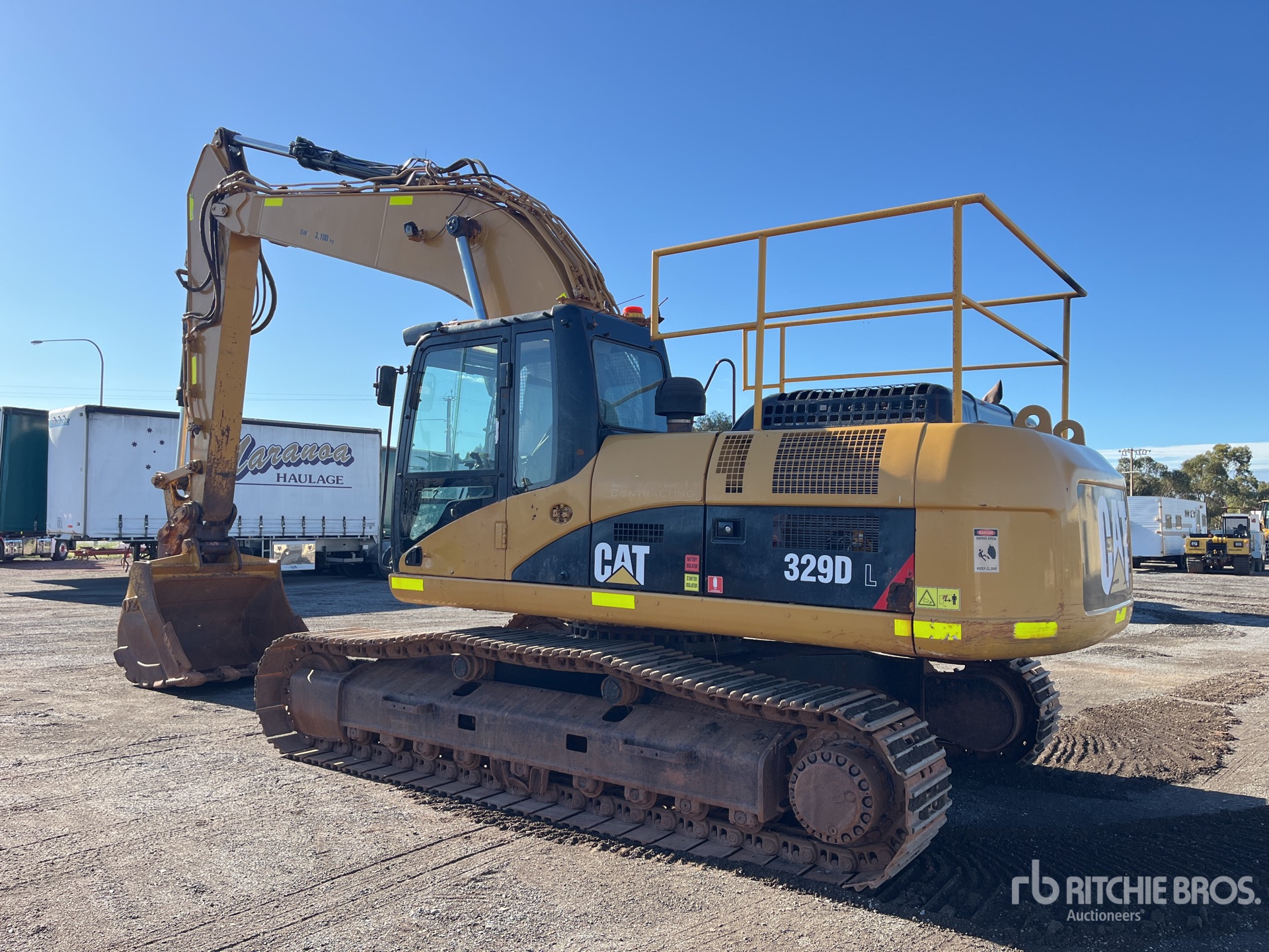 Aspect général with Image, coin arrière gauche